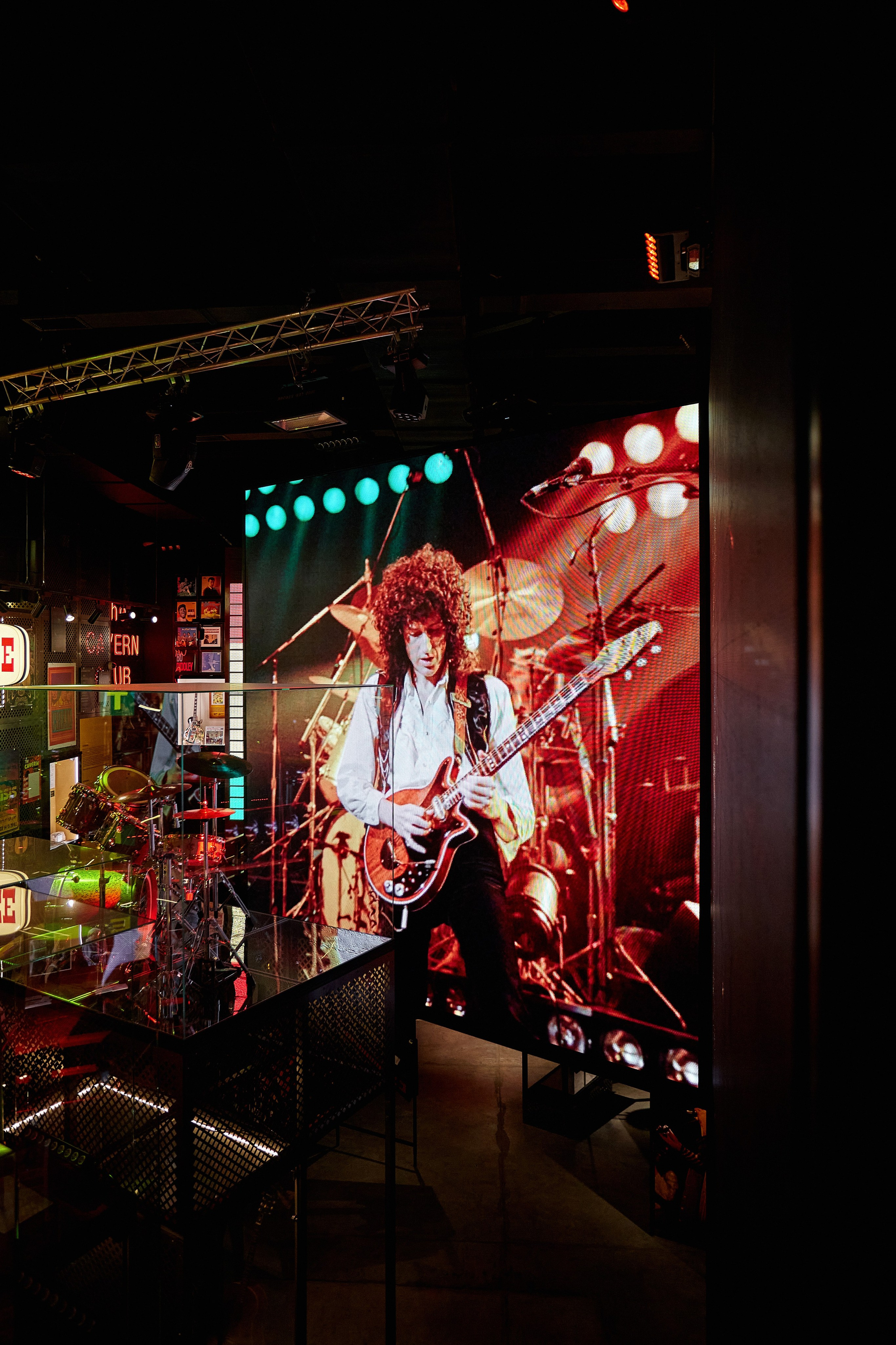 Zvezda House Of Rock. DENISOV ART (фото, видео, дизайн) САМАРА