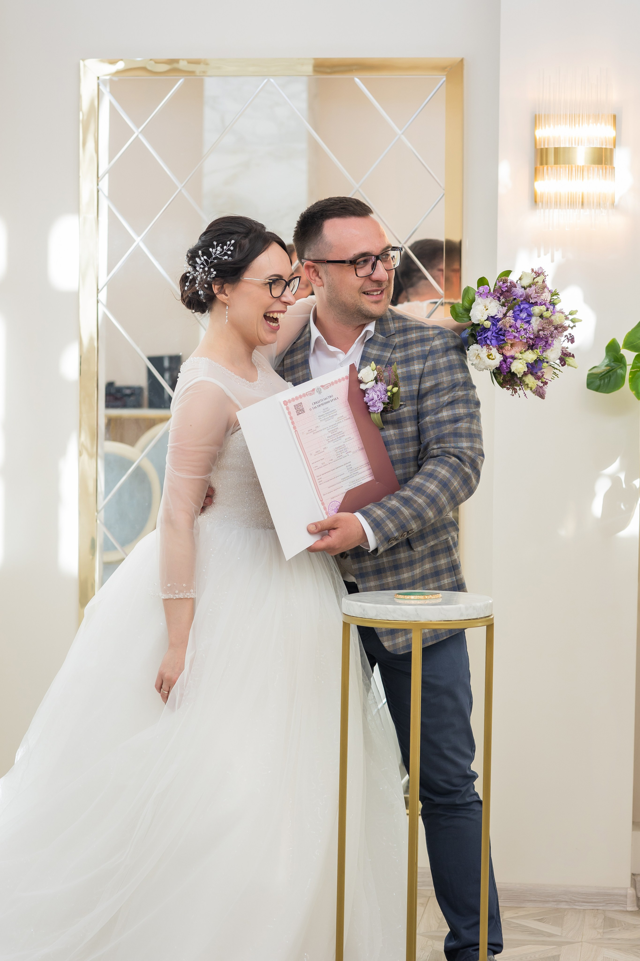 Миша и Маша. Весенняя свадьба 18.04.2023. Семейный фотограф в Москве Наталья Чуб, заказать Фотокнигу