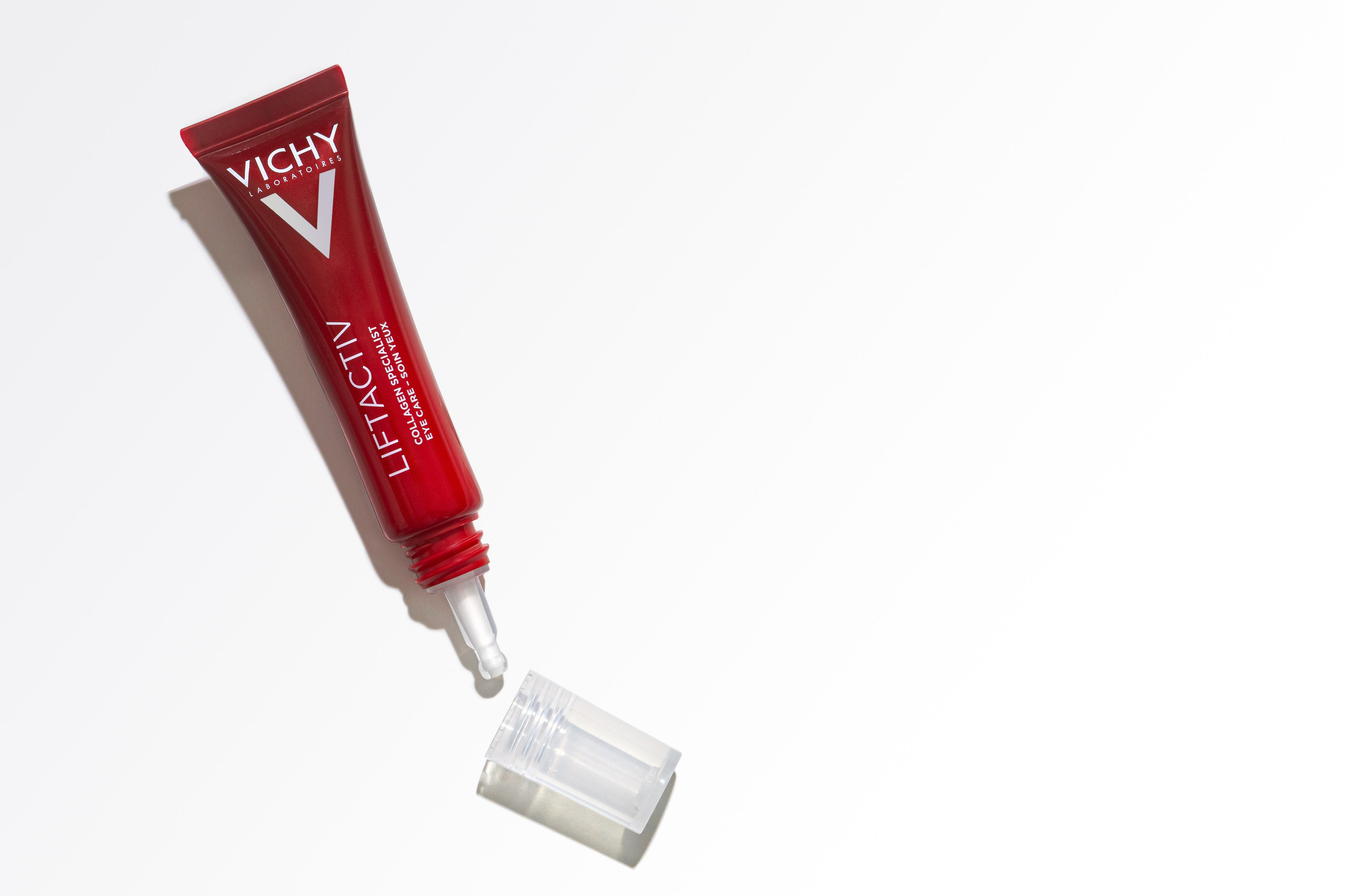 L`oreal. Партнерство по созданию контtнта для страниц брендов Vichy и La roche-posay. Предметный фотограф. Москва. Продюсирование съемок, Set-design & пост-продакшн, E-commerce контент