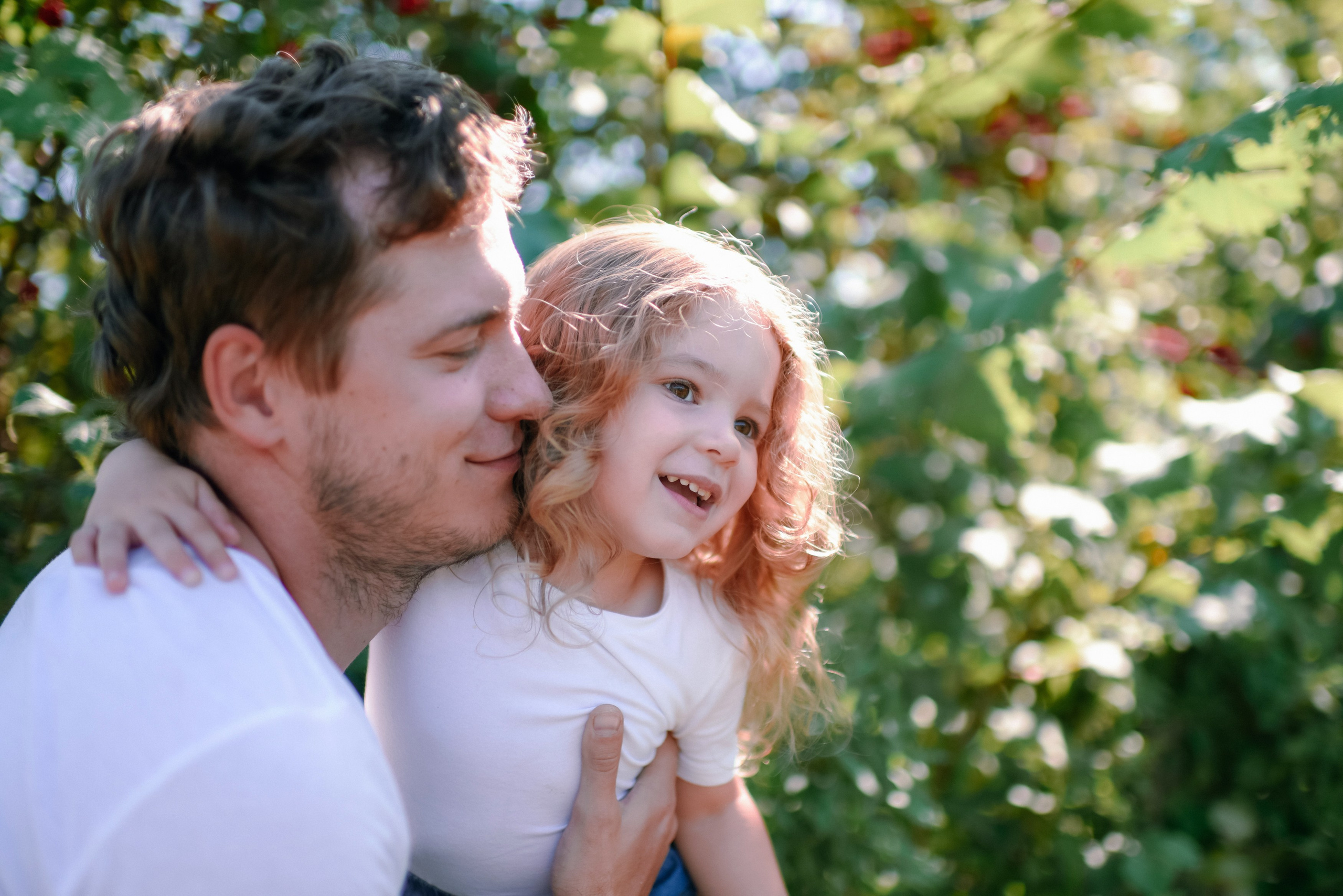Евгений, Оля и Мия. Универсальный фотограф и видеограф