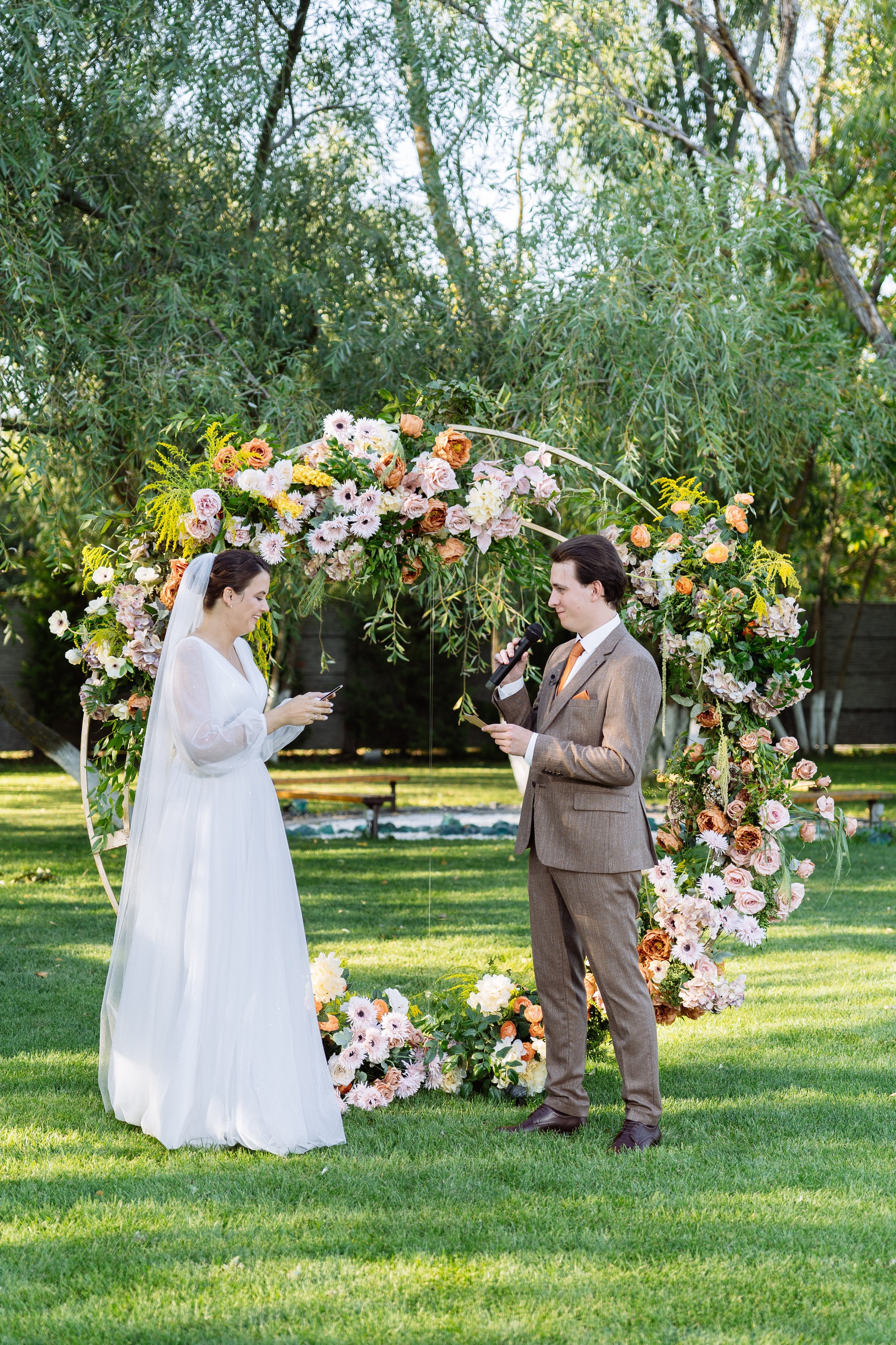 Свадьба Олега и Виктории в клубе «Ближняя дача»