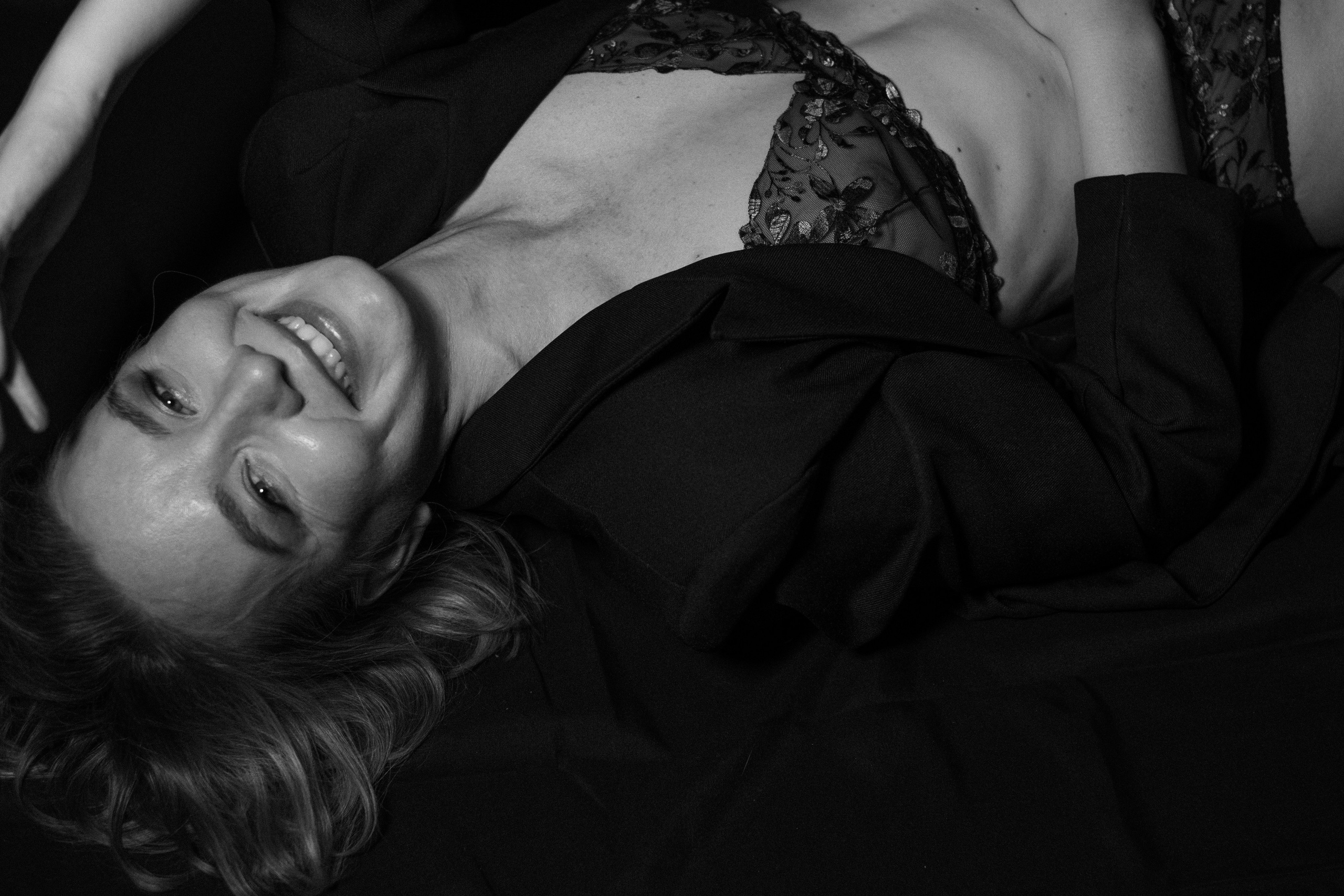 женский фотограф, чувственные фотографии, лайфстайл фотограф, семейный фотограф, чувственный фотограф, репортажная фотосъёмка фотосессия репортажка бэкстейдж, женский портрет, ню, фотоистории