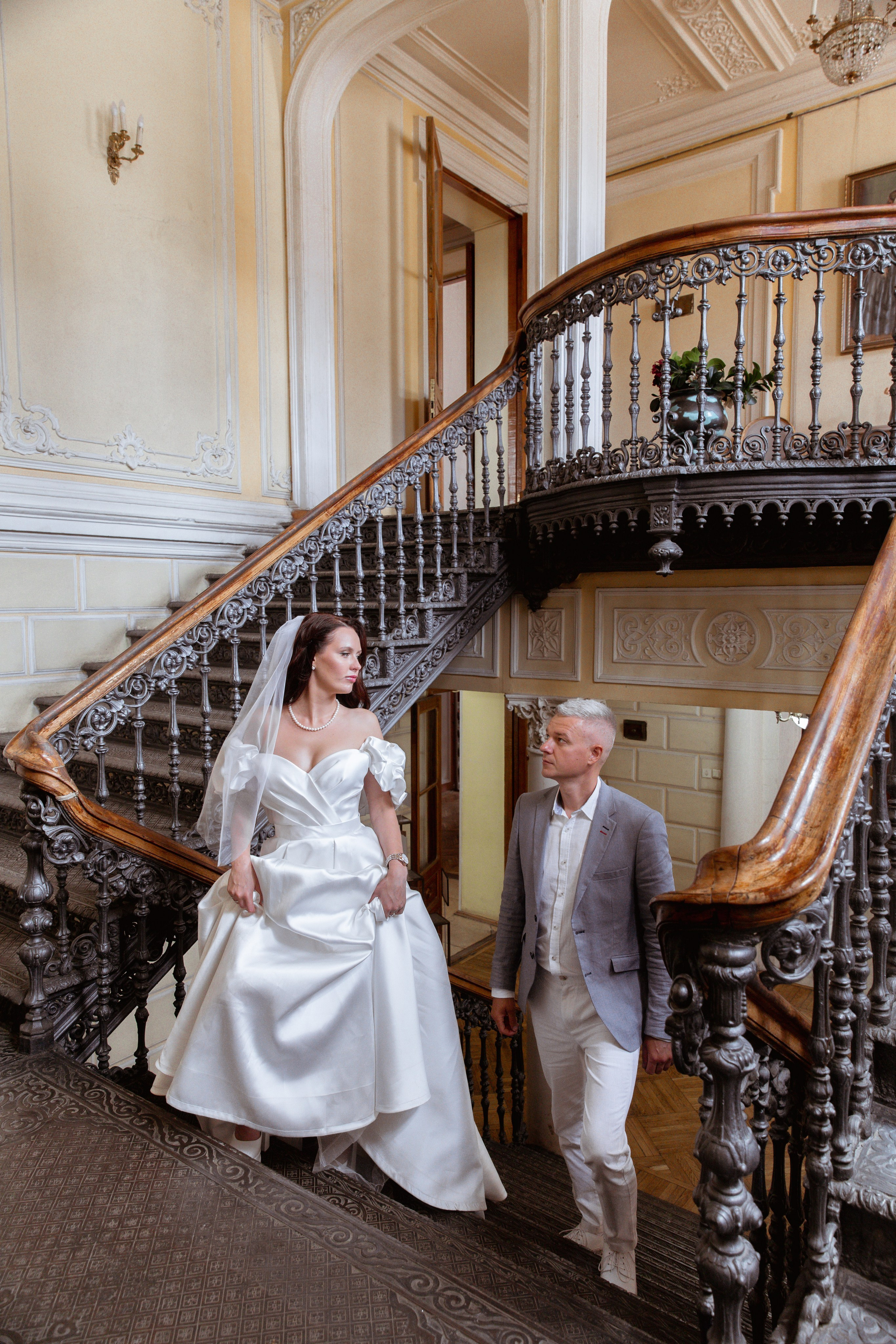 Локации для свадебной фотосессии в дождь. Свадебный и семейный фотограф Москва и Московская область