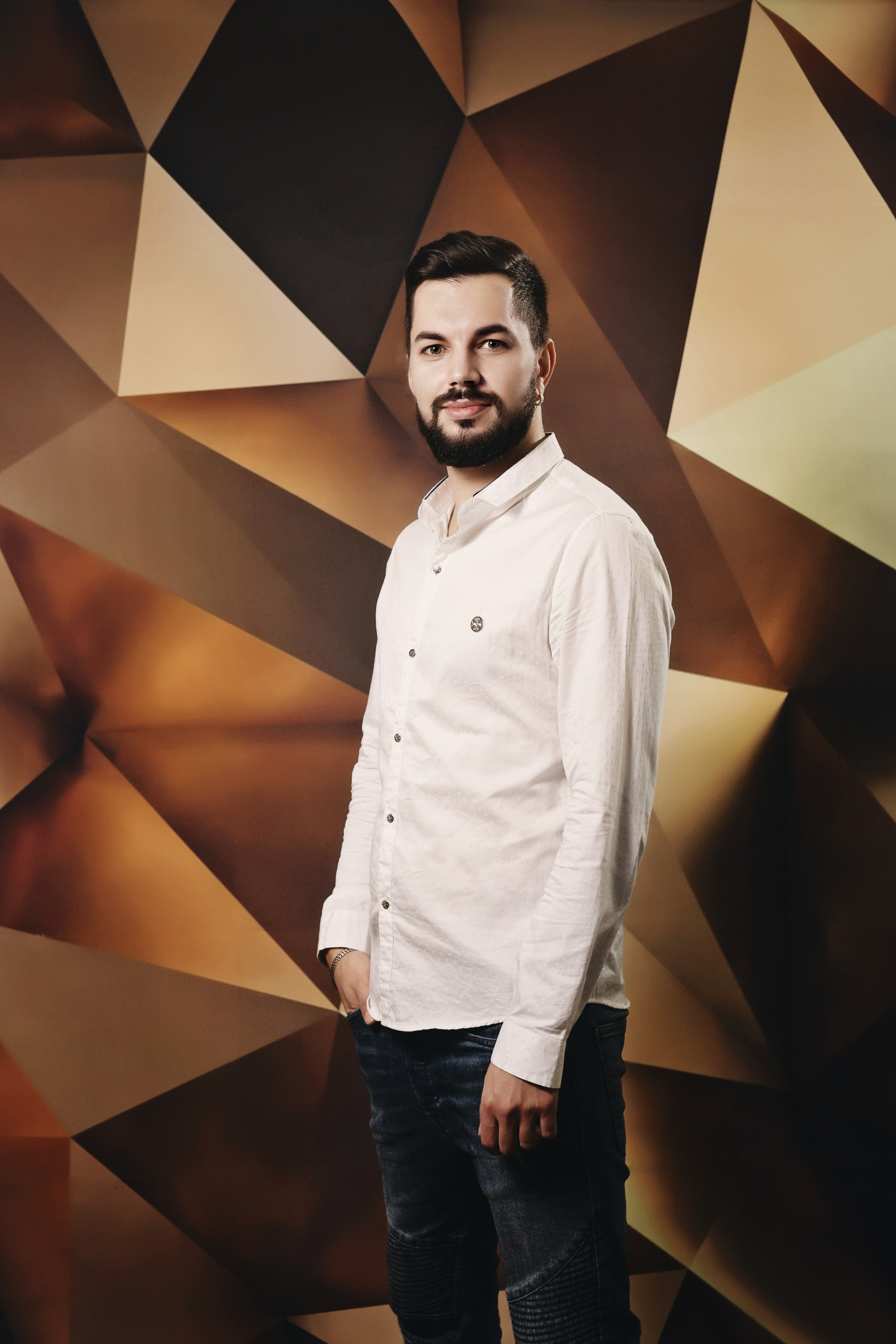 Стиль портрета в школе. GOTRA — выпускные альбомы в Тюмени