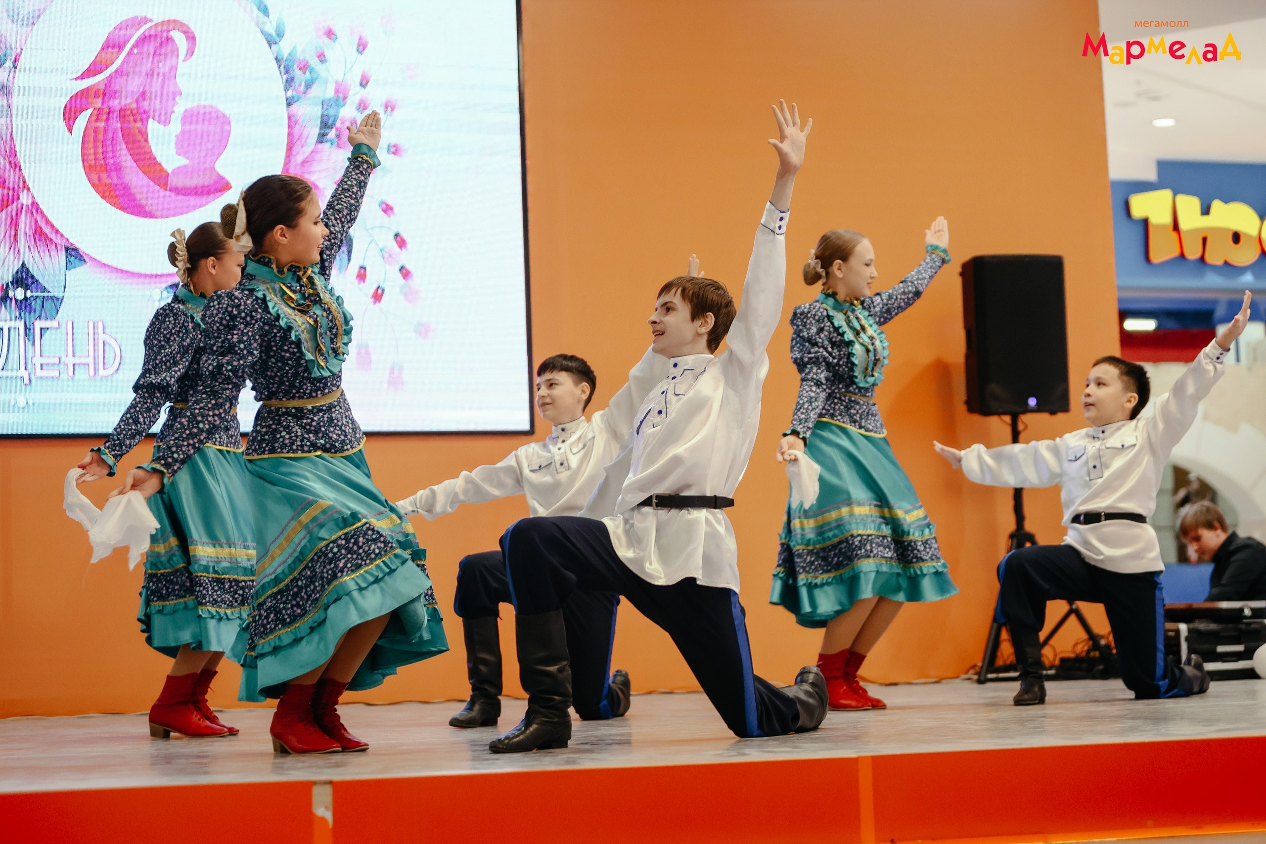 30.11 День Матери. Мармелад. Команда специалистов в мире фотографии и видео. Детский фотограф, семейный фотограф