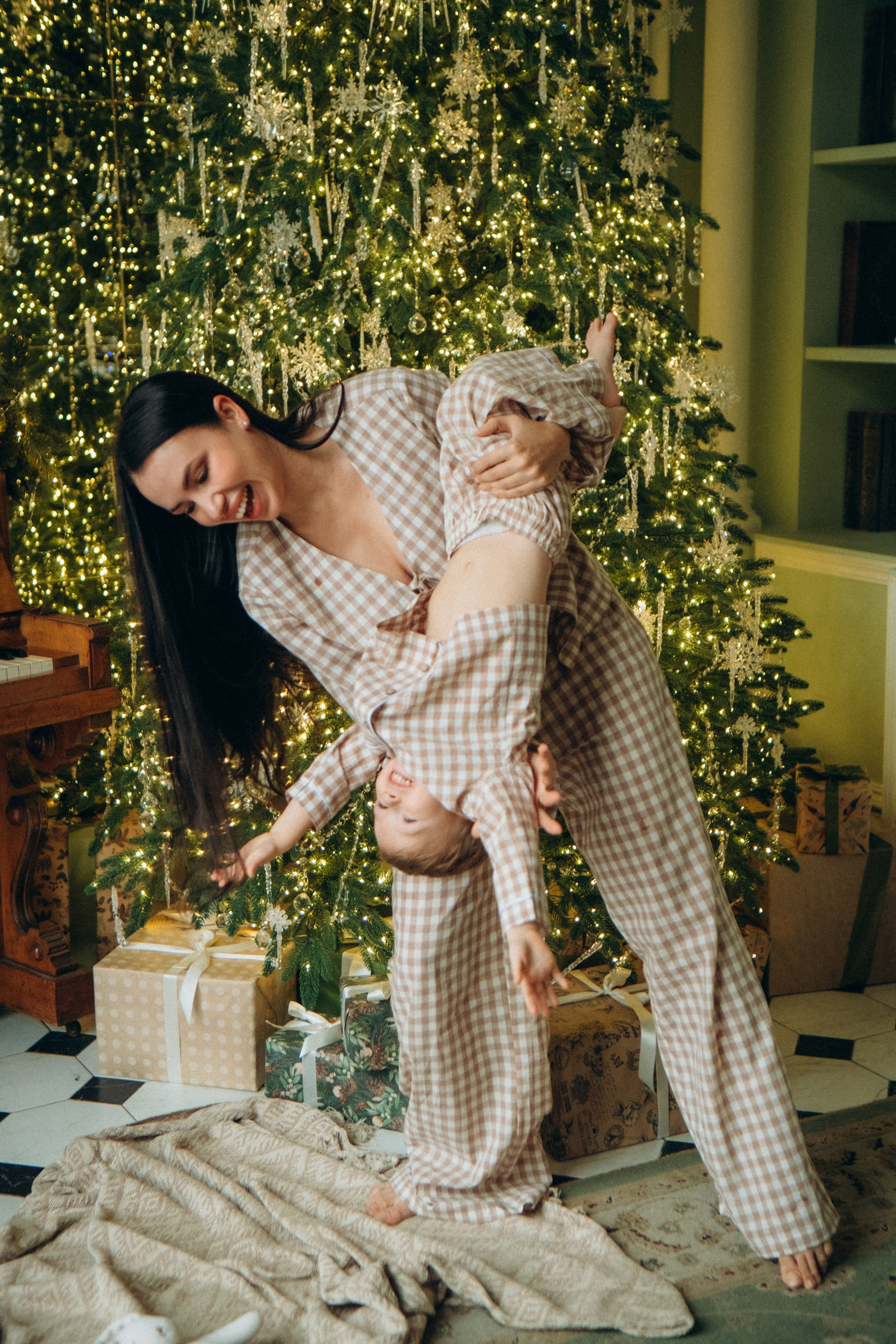 Семейная новогодняя фотосессия. Фотограф в Санкт-Петербурге Кристина Брянская