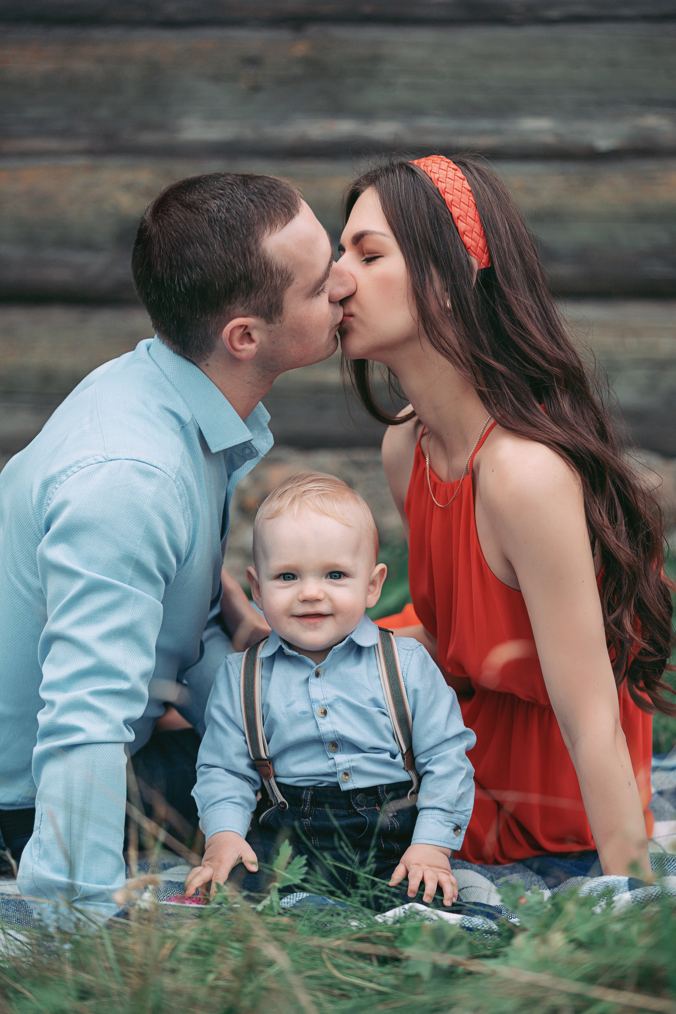 Дмитрий и Алена, семейная фотосессия. Свадебный фотограф в Барановичах Вячеслав Шах-Гусейнов, фотошкола