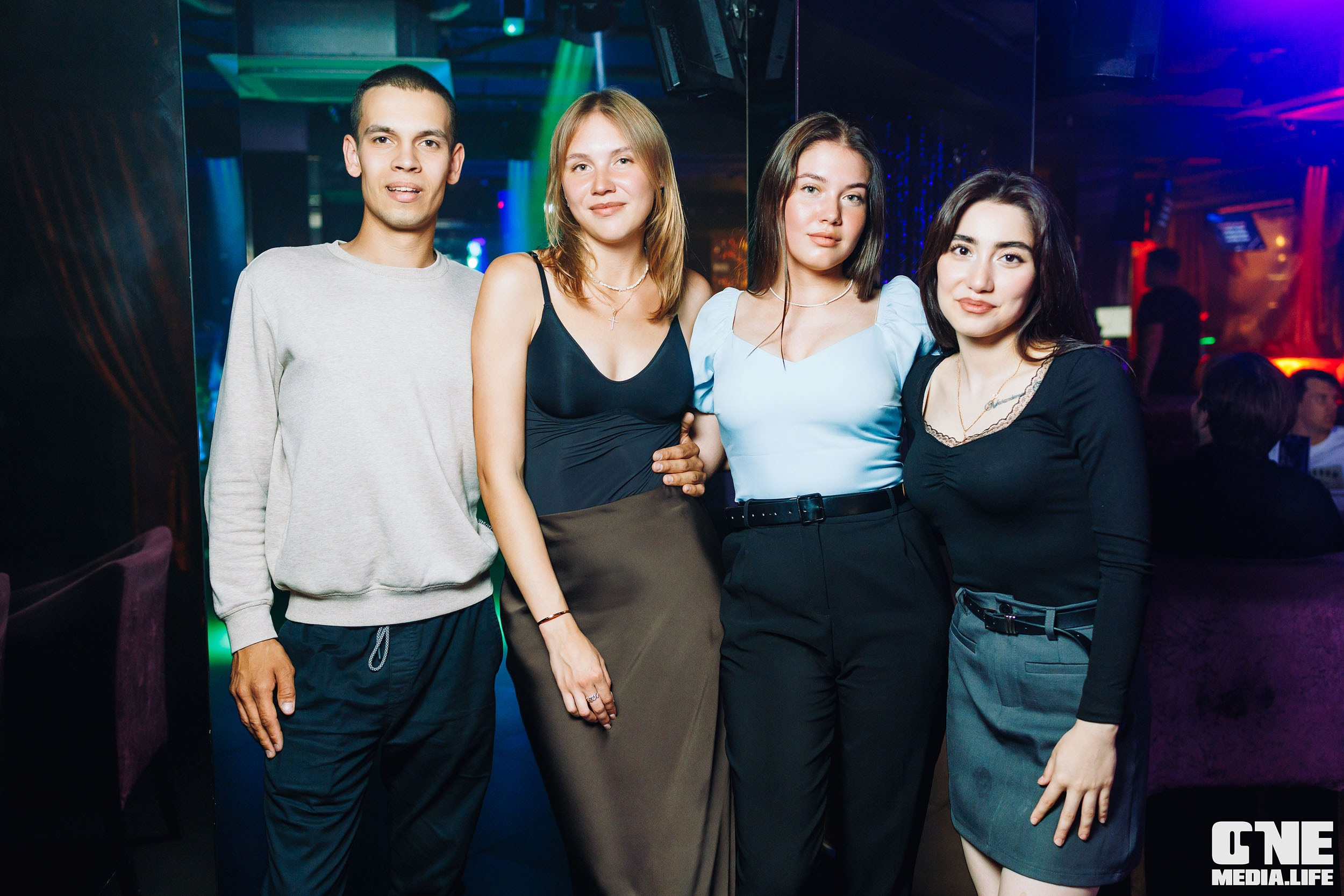 Фоторепортаж из караоке-клуба Эйфория. One Media Life: фоторепортажи, фотоотчеты с мероприятий и заведений