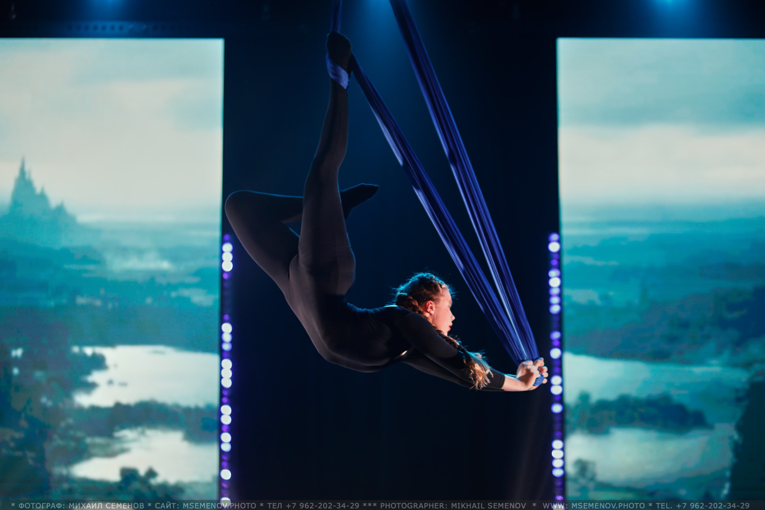 Анонс фоторепортажа с Концерта Грация. POLE DANCE. Photographer for business Mikhail Semenov. Aqua photo studio, photo school