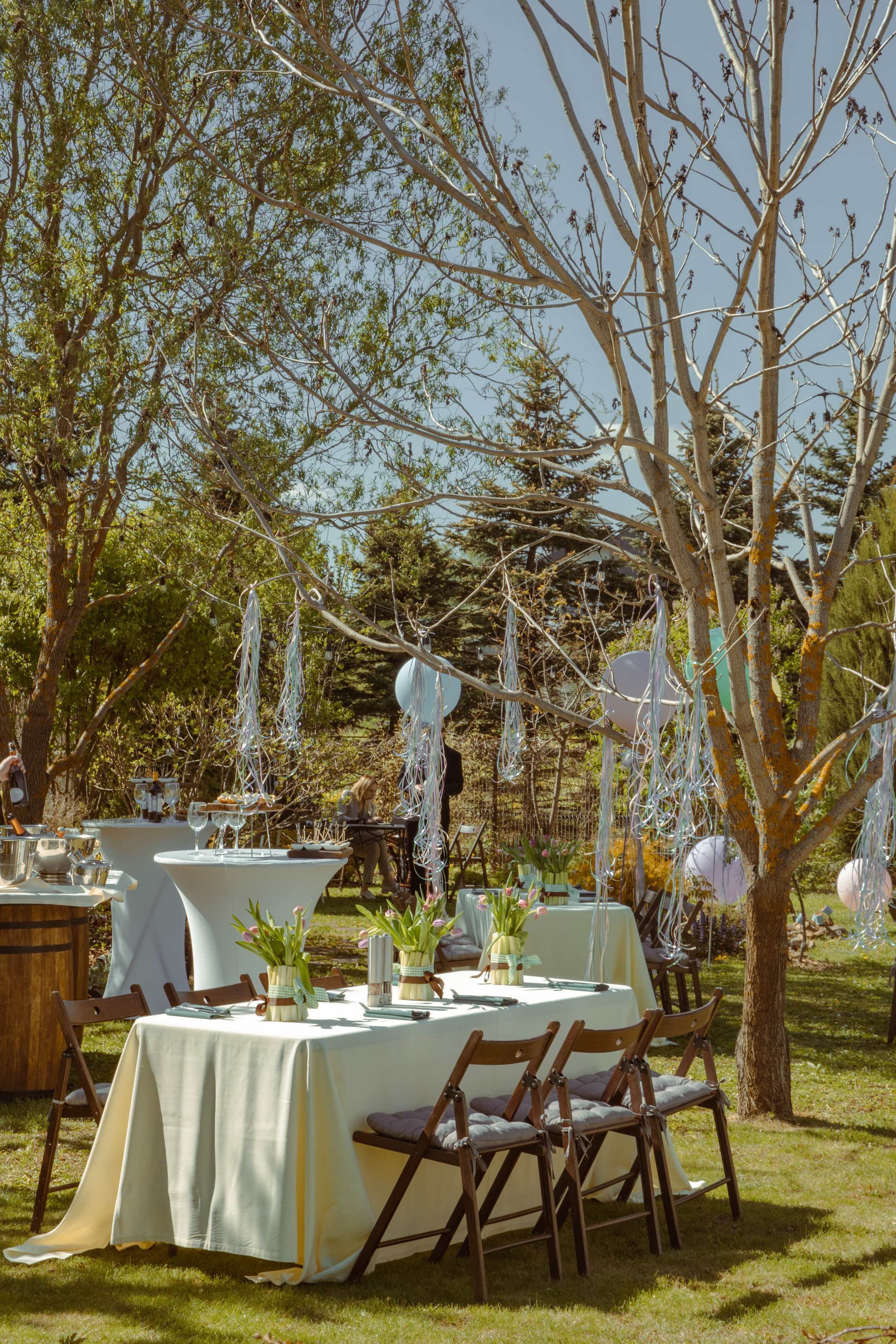 Аренда загородного дома для свадьбы или отдыха по Ярославскому шоссе. Банкетный зал Веранда в Якушево у озера для свадеб, юбилеев, корпоративов. Официальный сайт
