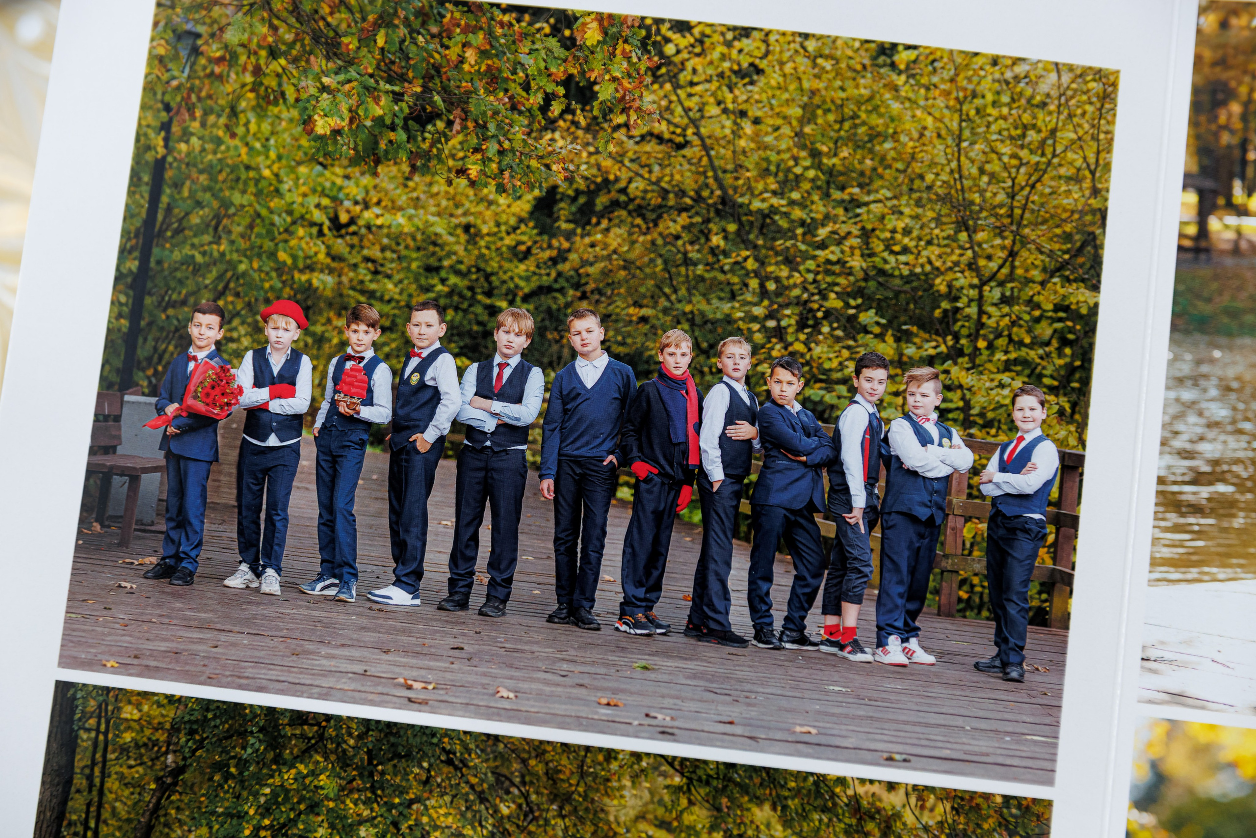 Выпускные альбомы 4 класс. Семейный и детский фотограф Комина Елена, Власиха, Одинцово