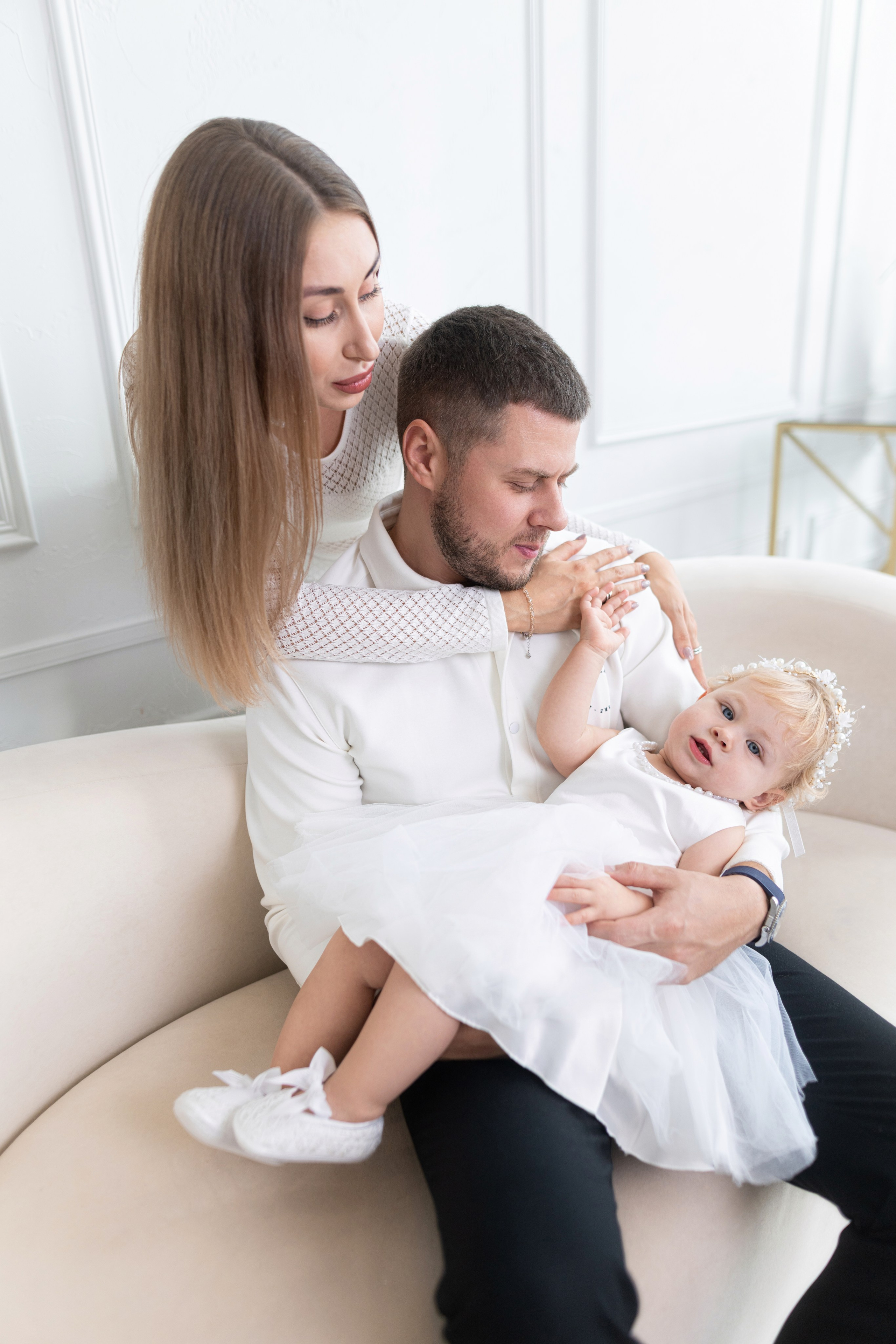 Семейная съемка для Яны и Дани в интерьере. Дмитрий Шульгин, портретный фотограф в Воронеже