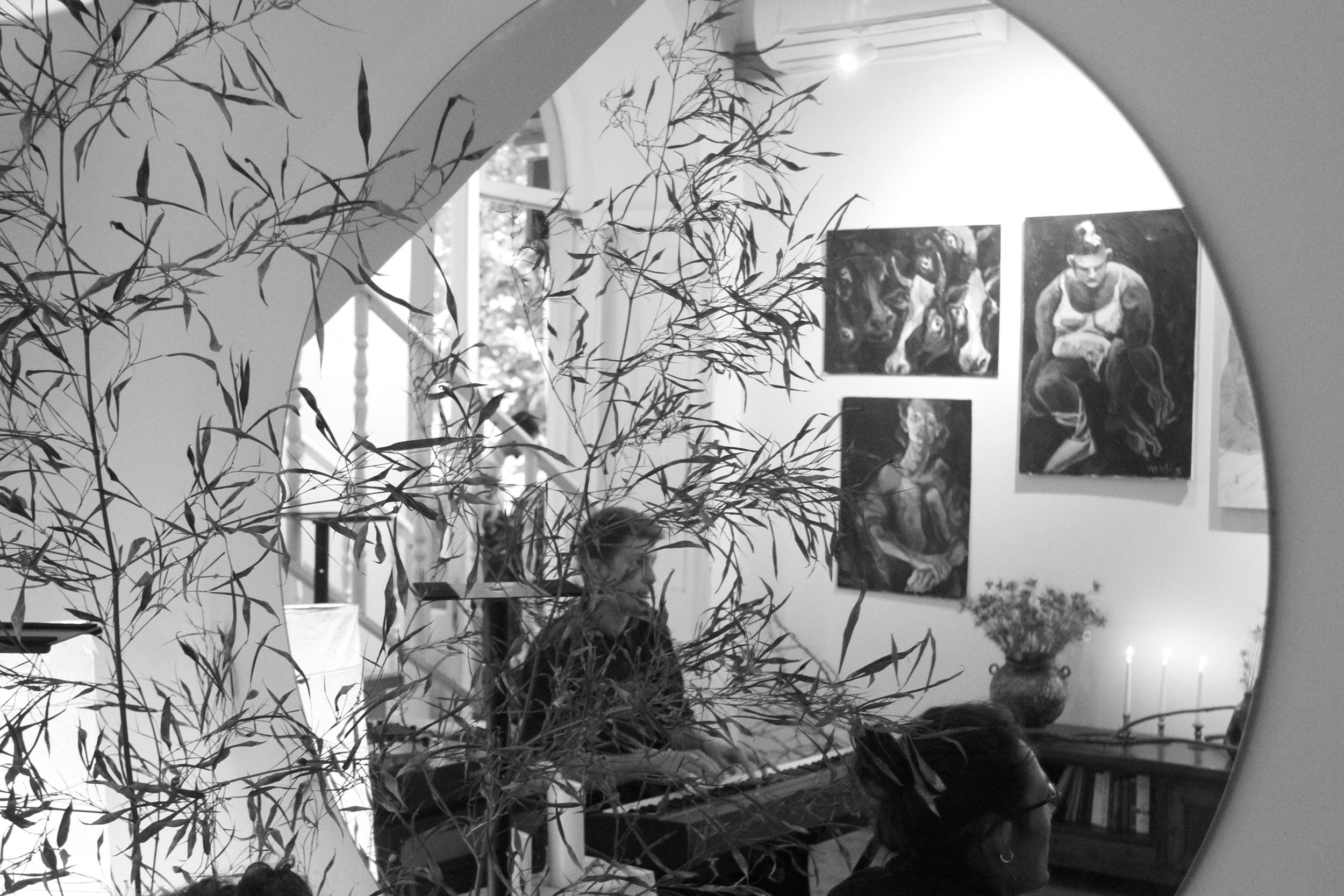 Флористическое оформление выставки. KST