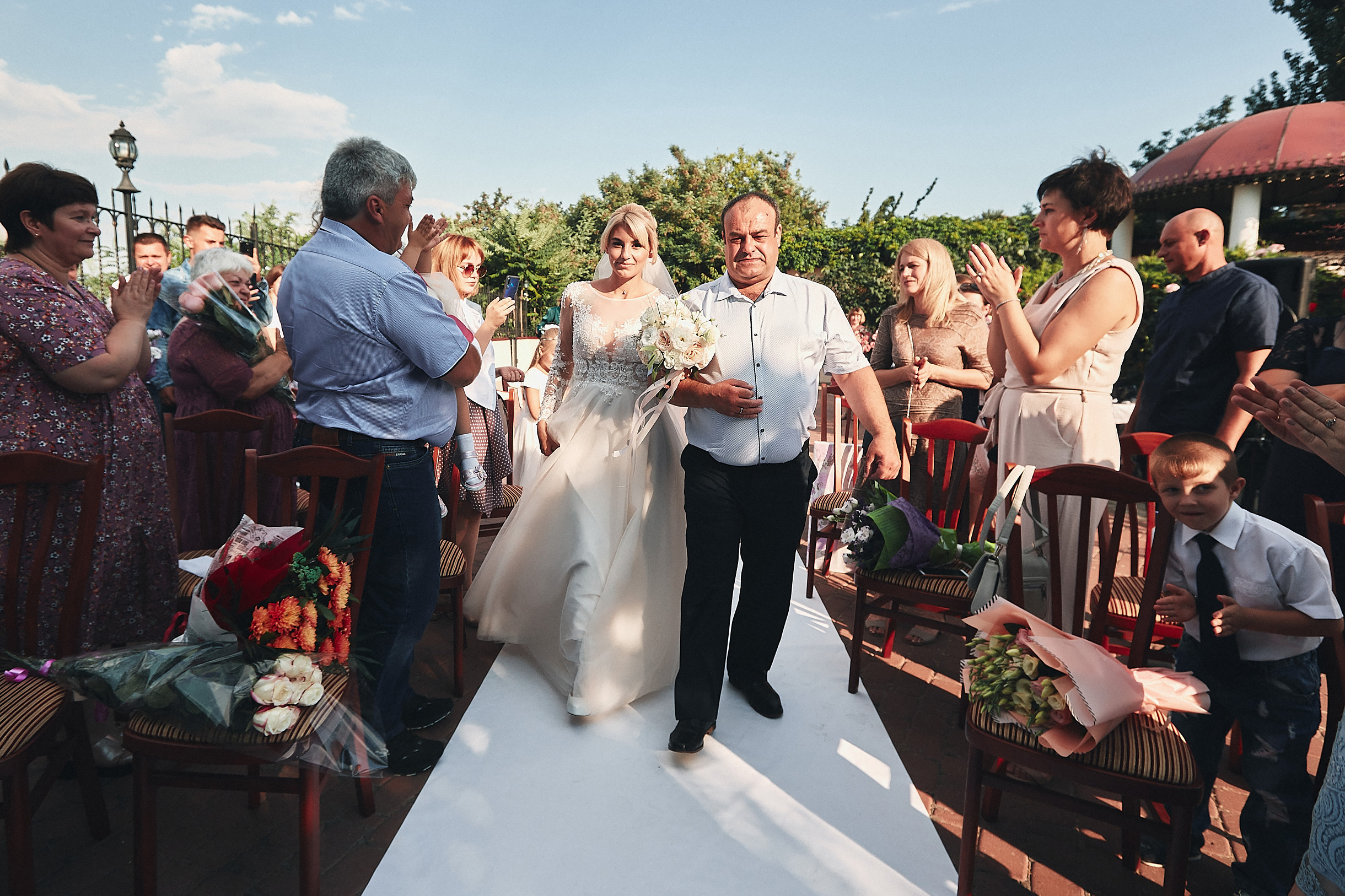 Анонс со свадьбы Ивана и Елены. Свадебный и семейный фотограф Владимир Карамышев