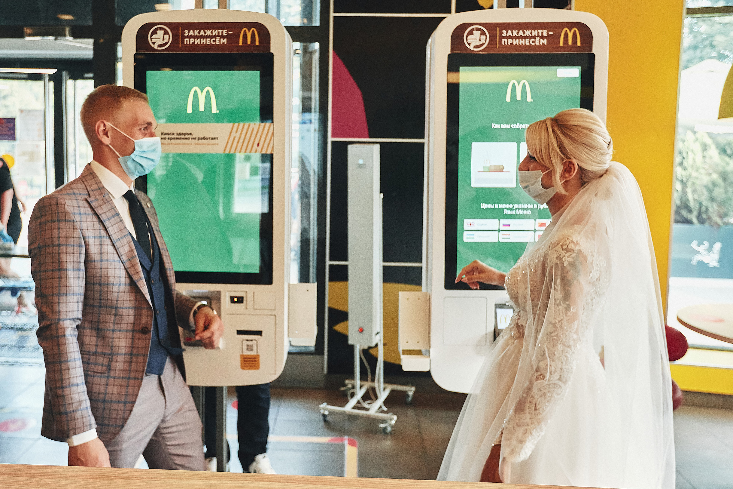 Анонс со свадьбы Ивана и Елены. Свадебный и семейный фотограф Владимир Карамышев