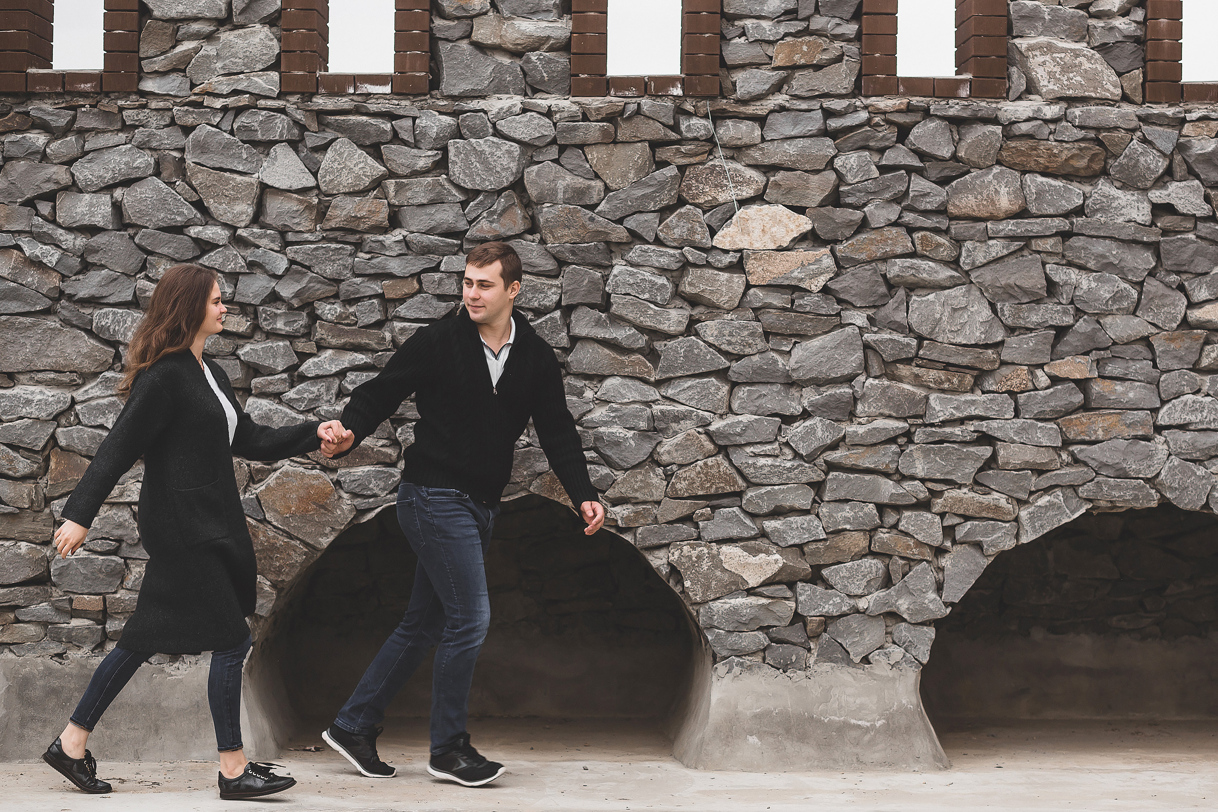 Предсвадебная прогулка Александра и Анастасии. Свадебный и семейный фотограф Владимир Карамышев