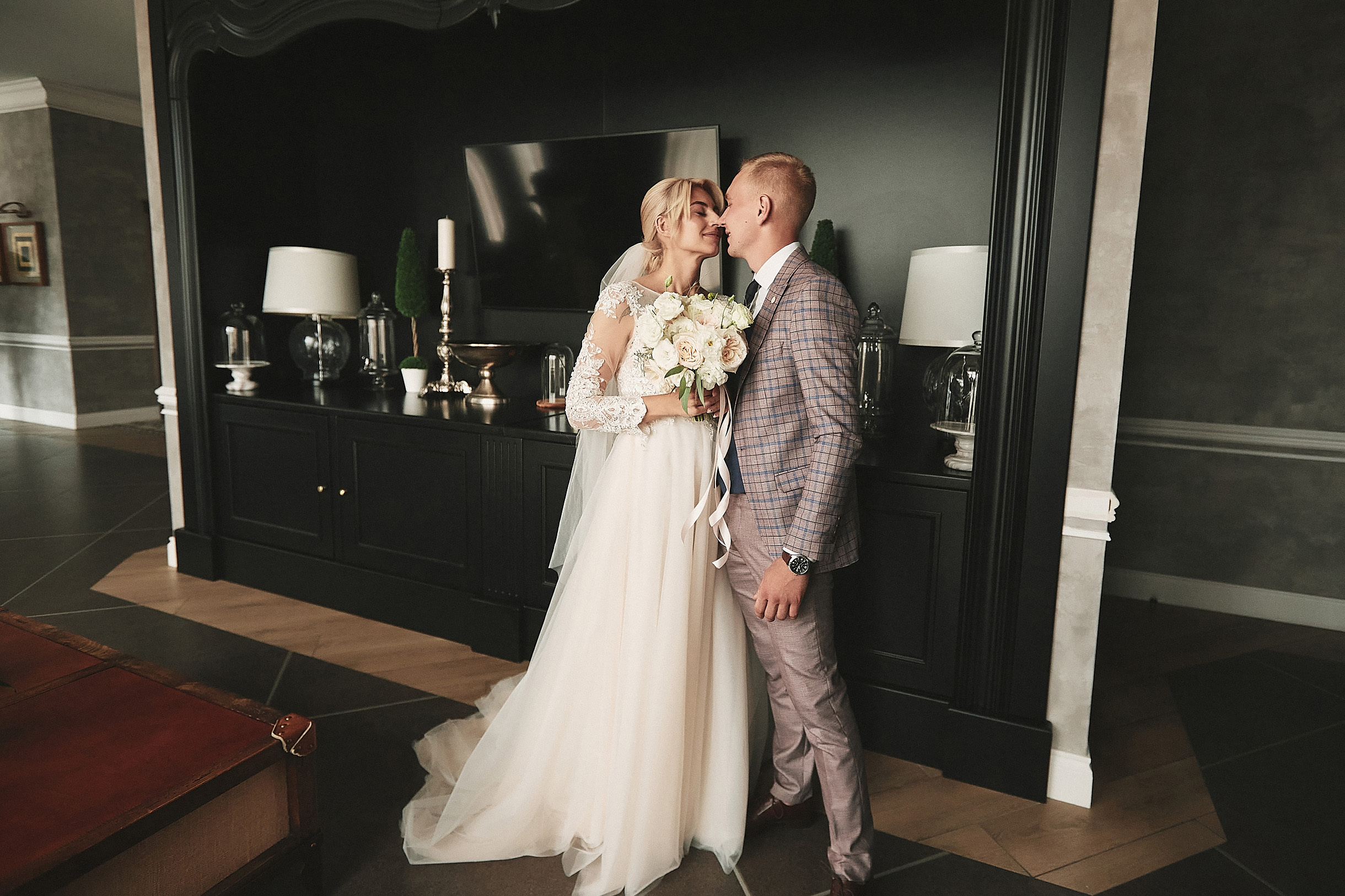 Анонс со свадьбы Ивана и Елены. Свадебный и семейный фотограф Владимир Карамышев