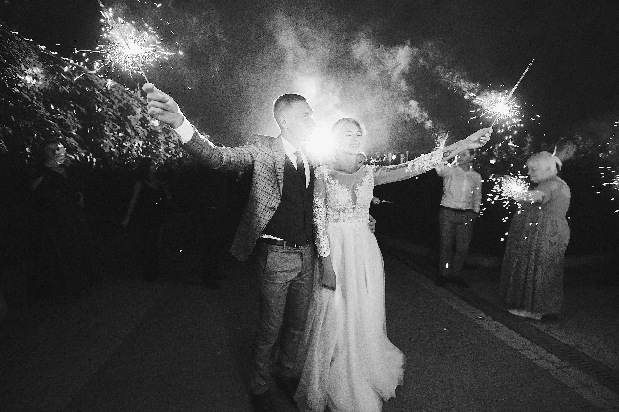 Анонс со свадьбы Ивана и Елены. Свадебный и семейный фотограф Владимир Карамышев