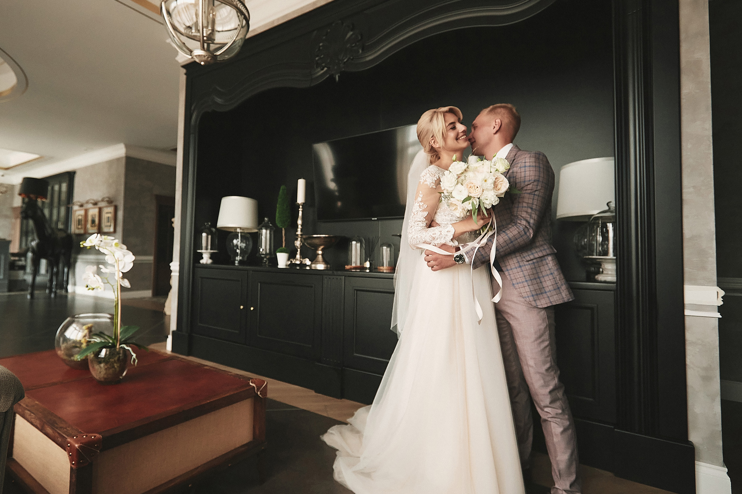 Анонс со свадьбы Ивана и Елены. Свадебный и семейный фотограф Владимир Карамышев