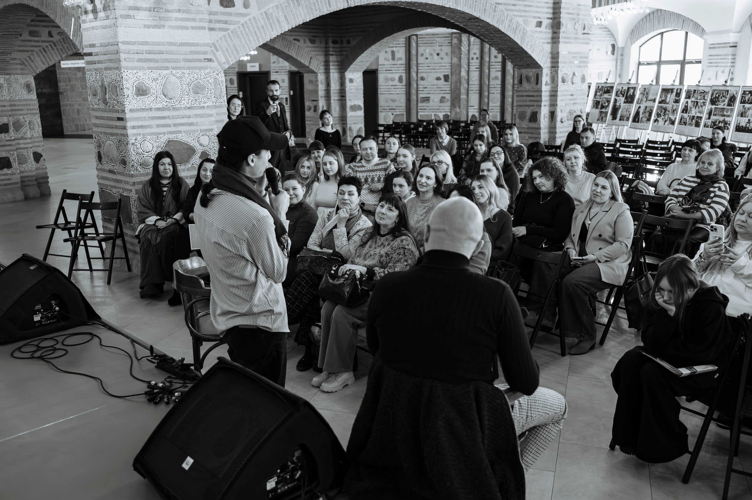 Репортажная съемка, съемка мероприятия, проект factor.by, финалист factor.by, Шамхал Хачатурян, Ибрагим Карасов, фактор бай, фотограф Ольга Шаповалова, съемка фанатов, минск, беларусь