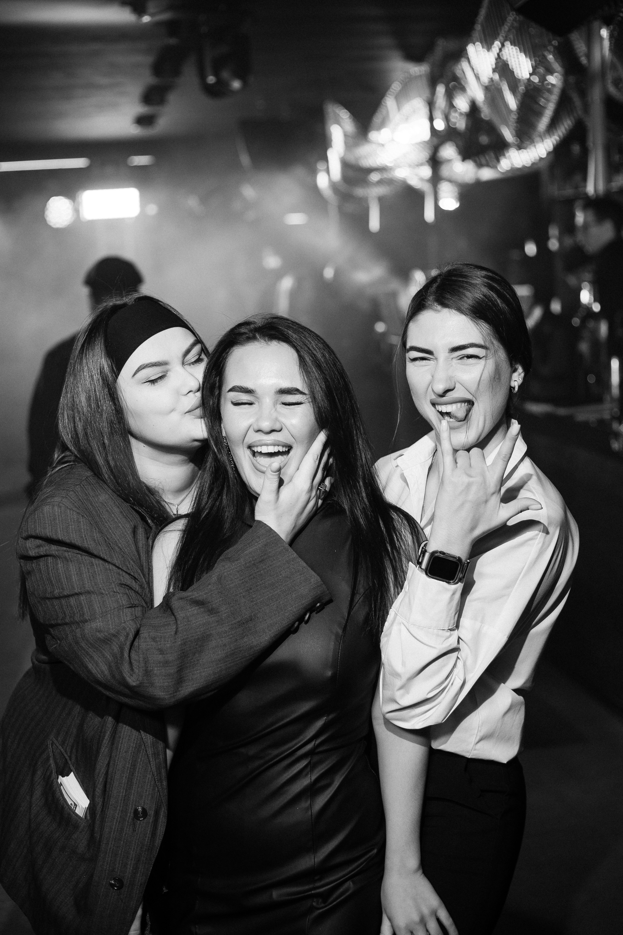 LA FAMIGLIA — SOLOVI — 1 YEAR. СВОИ. ФОТООТЧЕТЫ-СОБЫТИЯ-МЕСТА