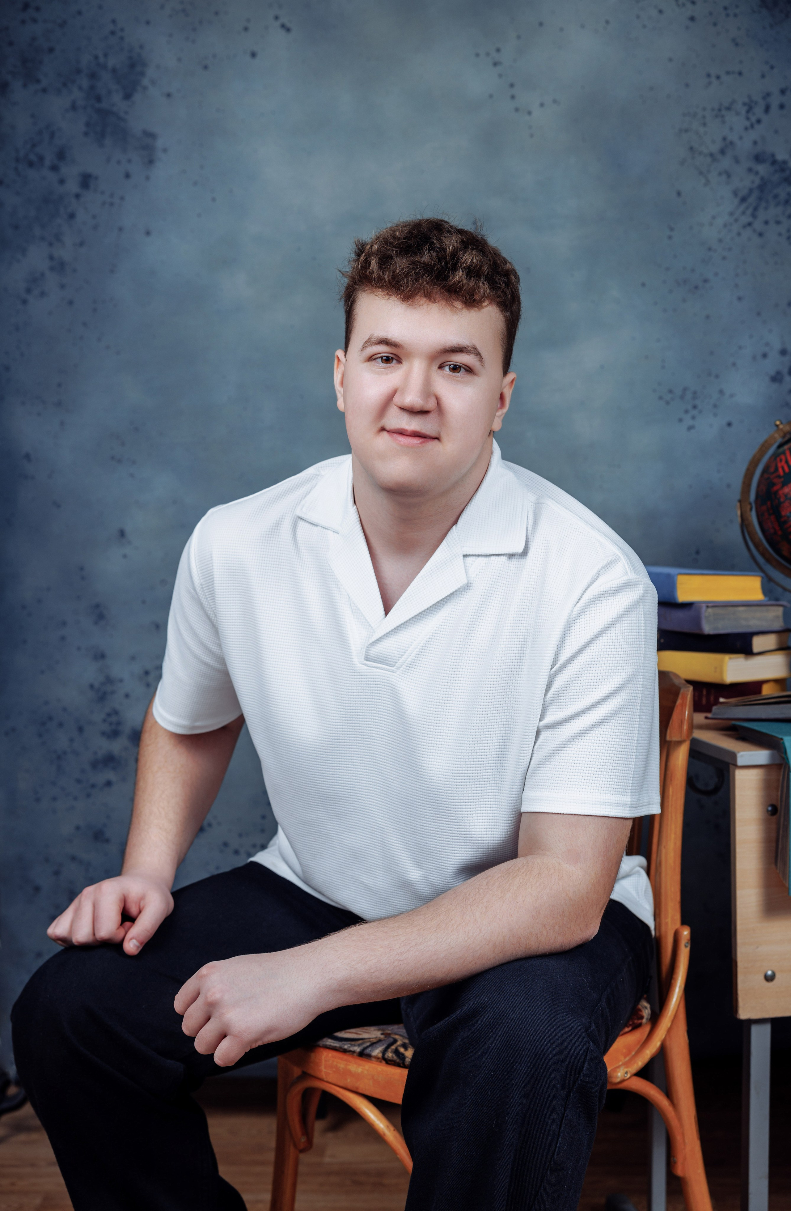 Старшая школа. Выпускные школьные фотоальбомы для школ и детских садов в Волгограде и Волжском