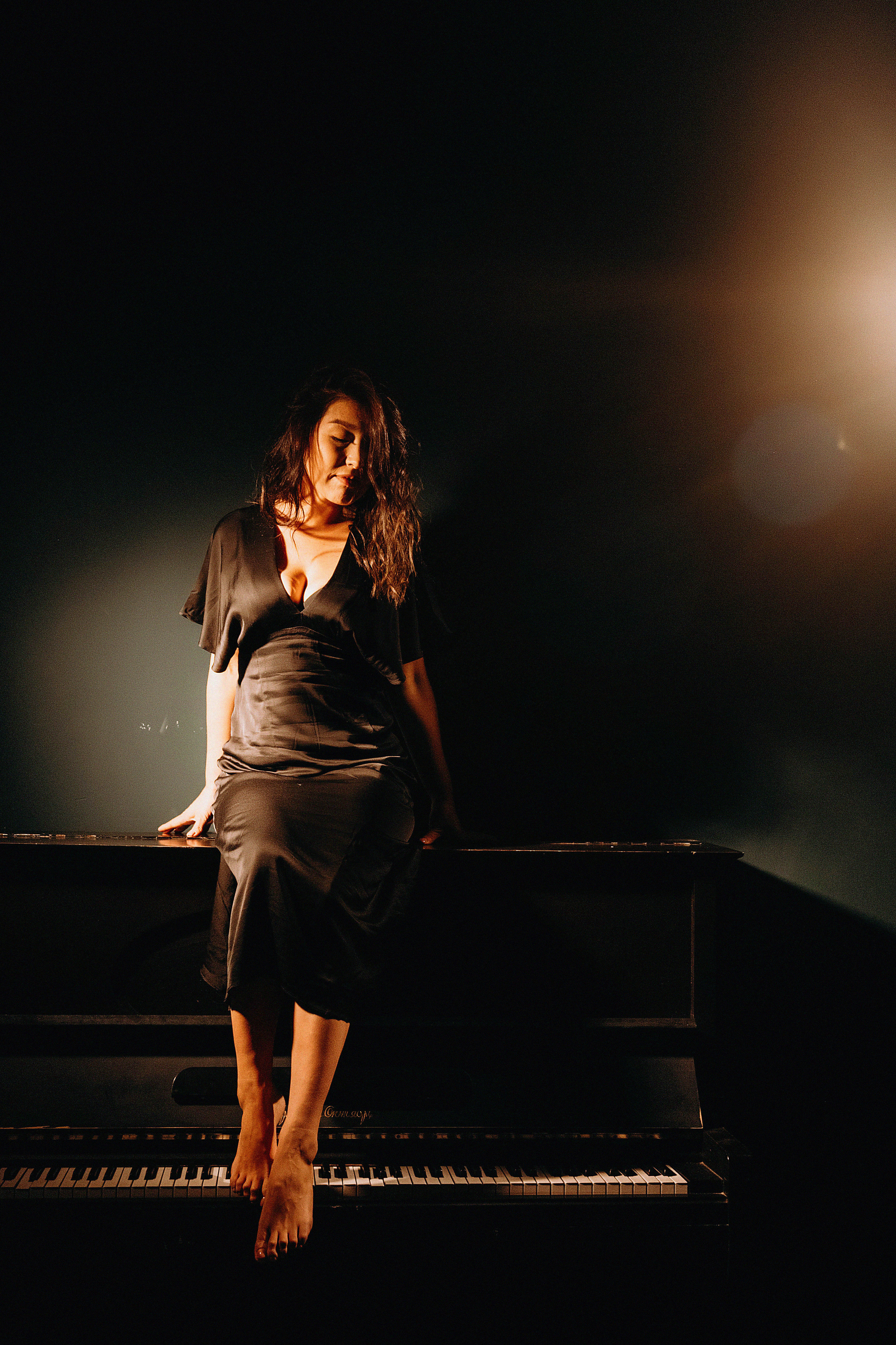 Фотосессия Данары в фотостудии Пространство. Свадебный, семейный и портретный фотограф в Алматы, Костанай