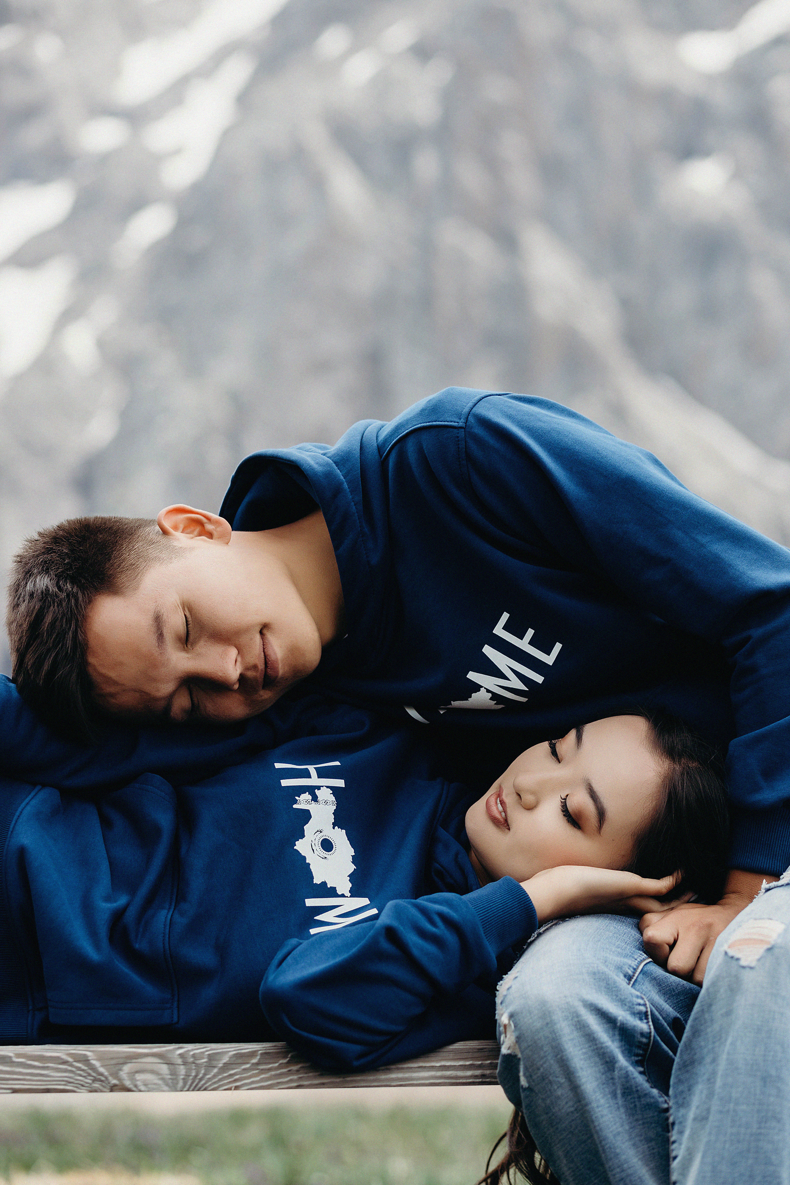 Фотосессия на Чимбулаке для брэнда Home. Свадебный, семейный и портретный фотограф в Алматы, Костанай