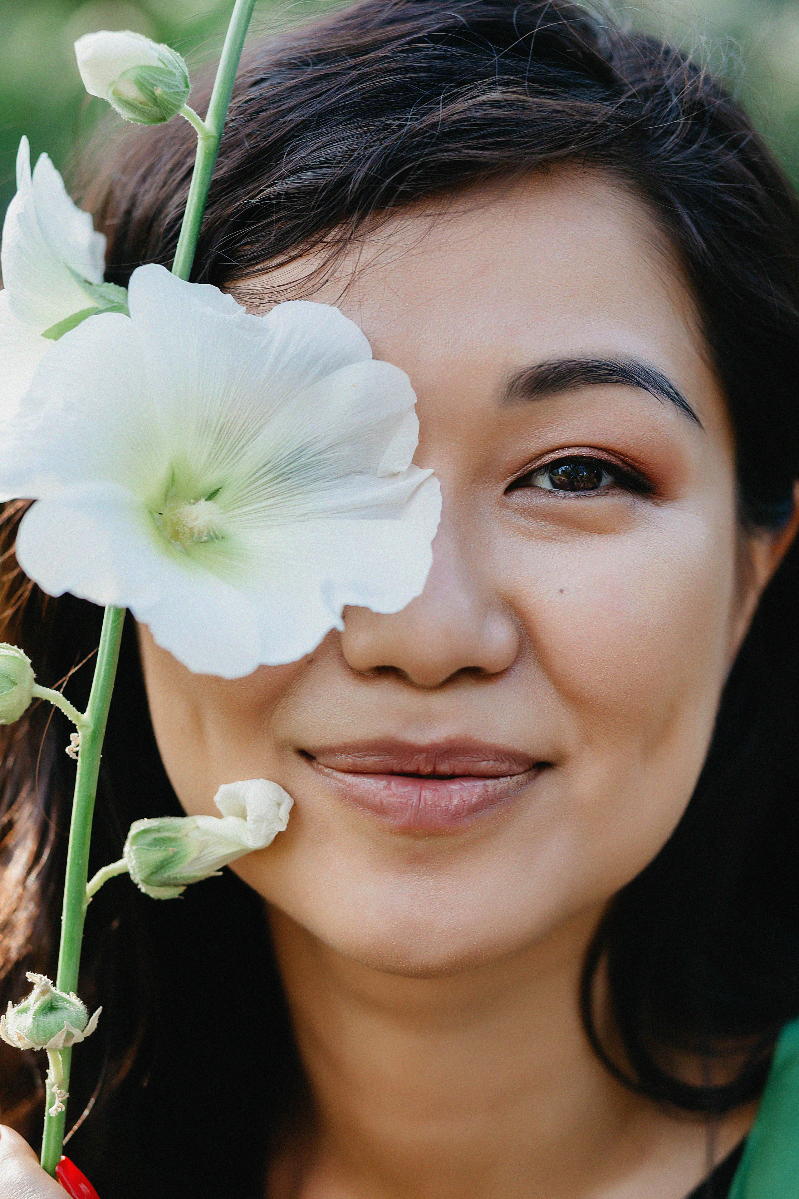 Фотосессия Гульбану в Ботаническом саду. Свадебный, семейный и портретный фотограф в Алматы, Костанай
