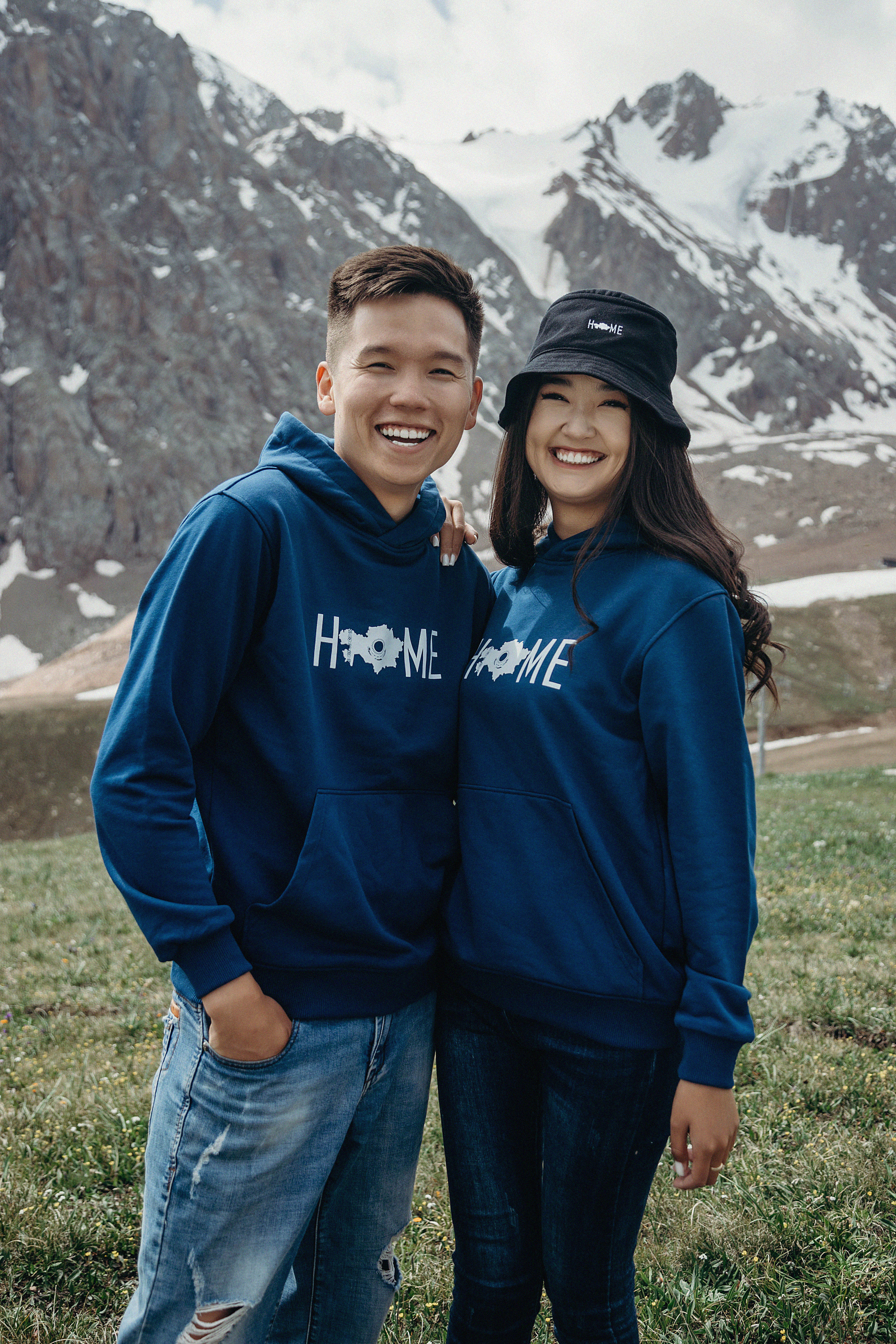 Фотосессия на Чимбулаке для брэнда Home. Свадебный, семейный и портретный фотограф в Алматы, Костанай