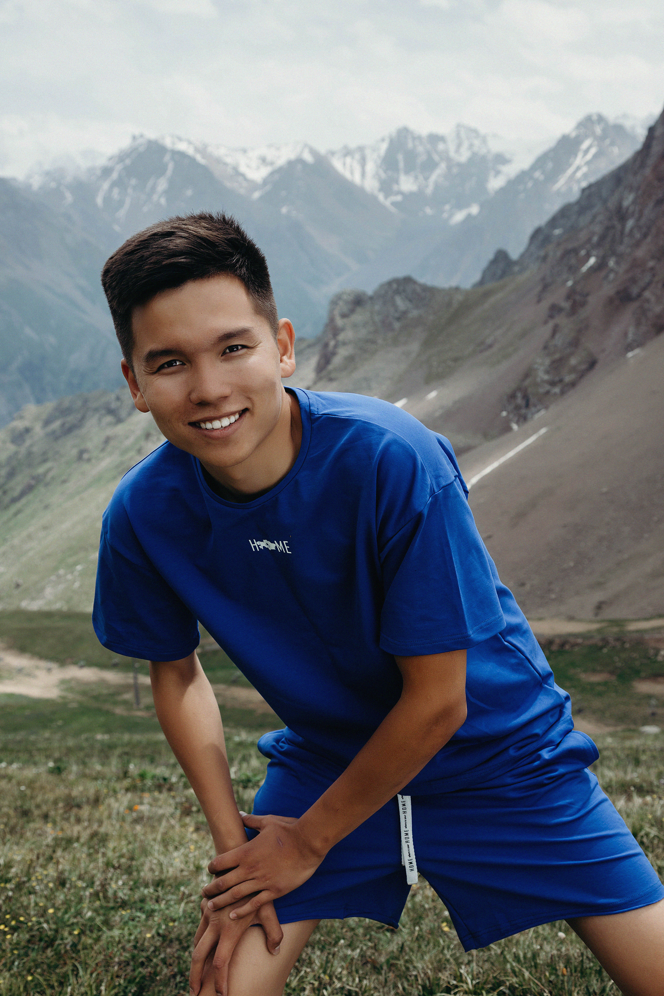 Фотосессия на Чимбулаке для брэнда Home. Свадебный, семейный и портретный фотограф в Алматы, Костанай