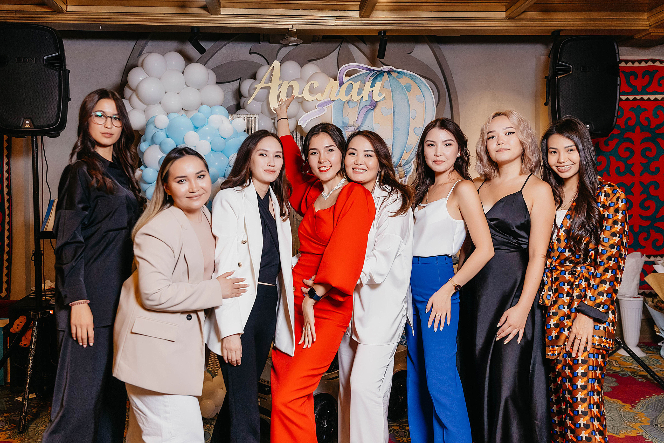 1 Годик Арслана в ресторане Qaimaq. Свадебный, семейный и портретный фотограф в Алматы, Костанай