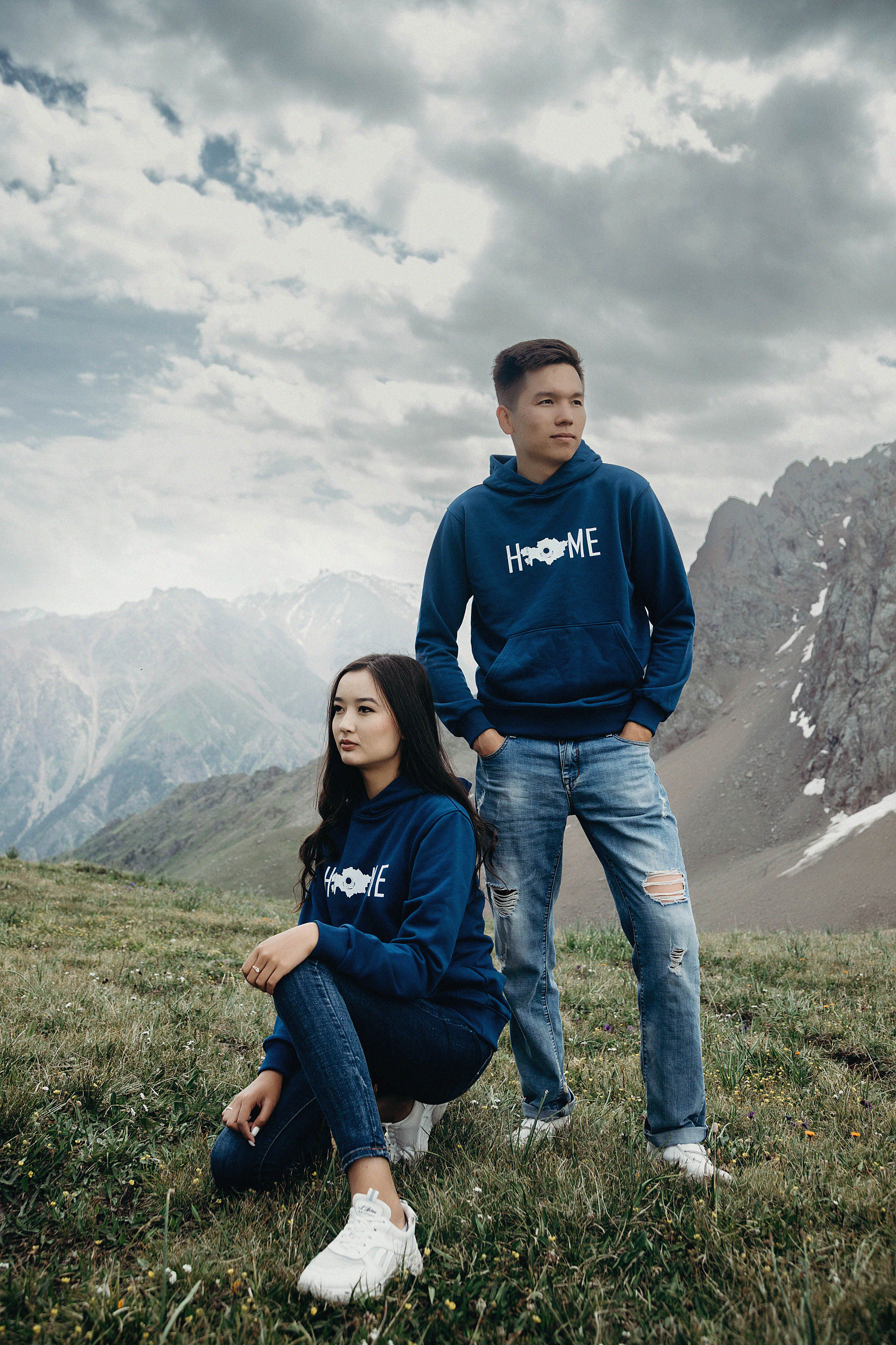 Фотосессия на Чимбулаке для брэнда Home. Свадебный, семейный и портретный фотограф в Алматы, Костанай