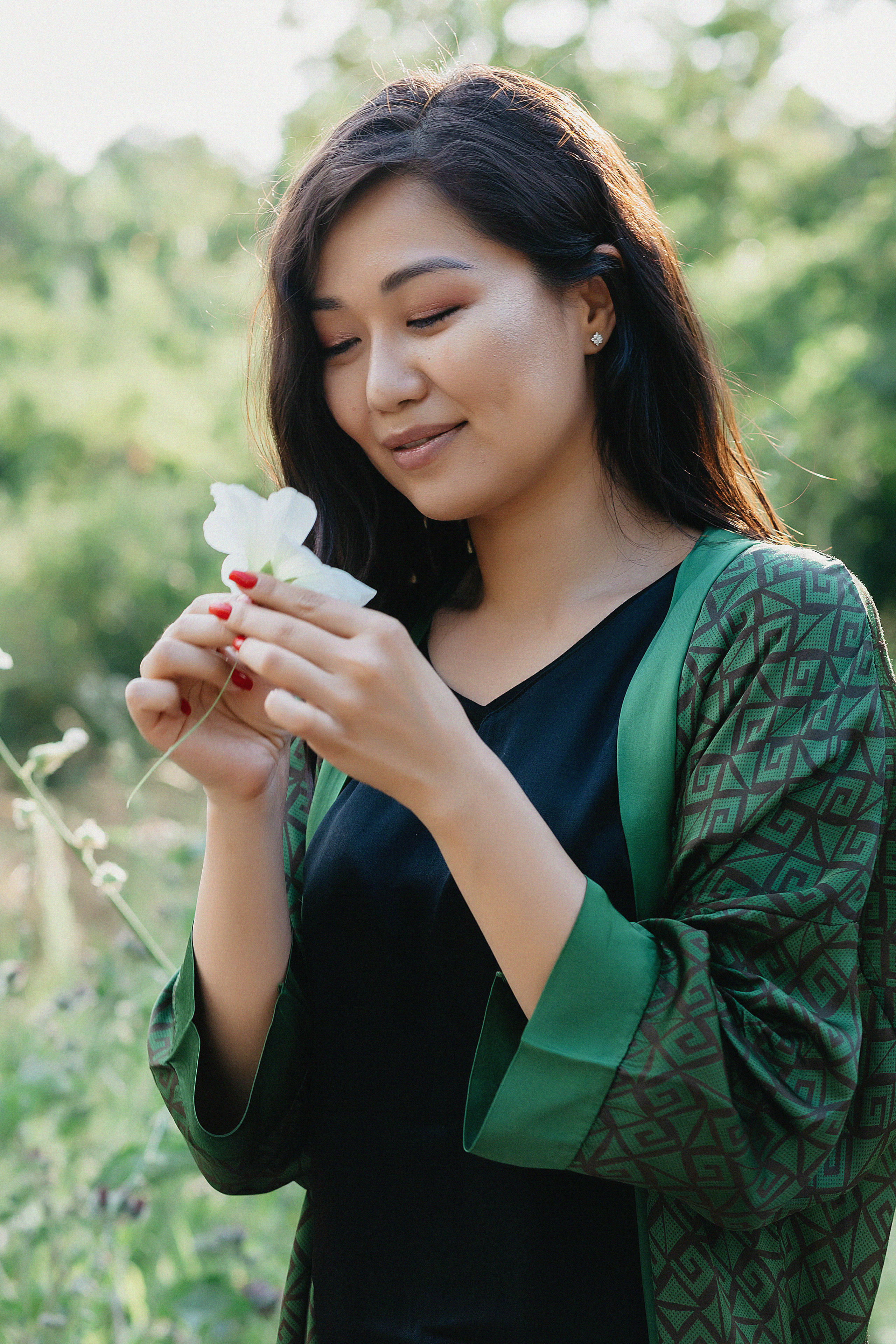 Фотосессия Гульбану в Ботаническом саду. Свадебный, семейный и портретный фотограф в Алматы, Костанай