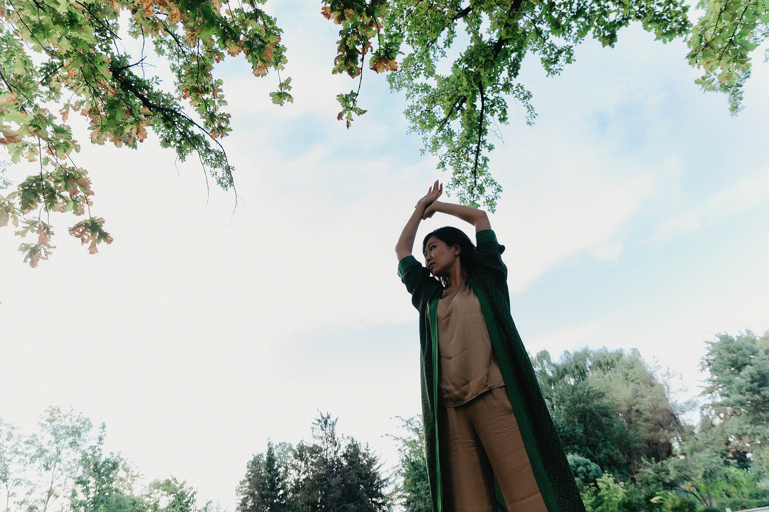 Фотосессия Гульбану в Ботаническом саду. Свадебный, семейный и портретный фотограф в Алматы, Костанай