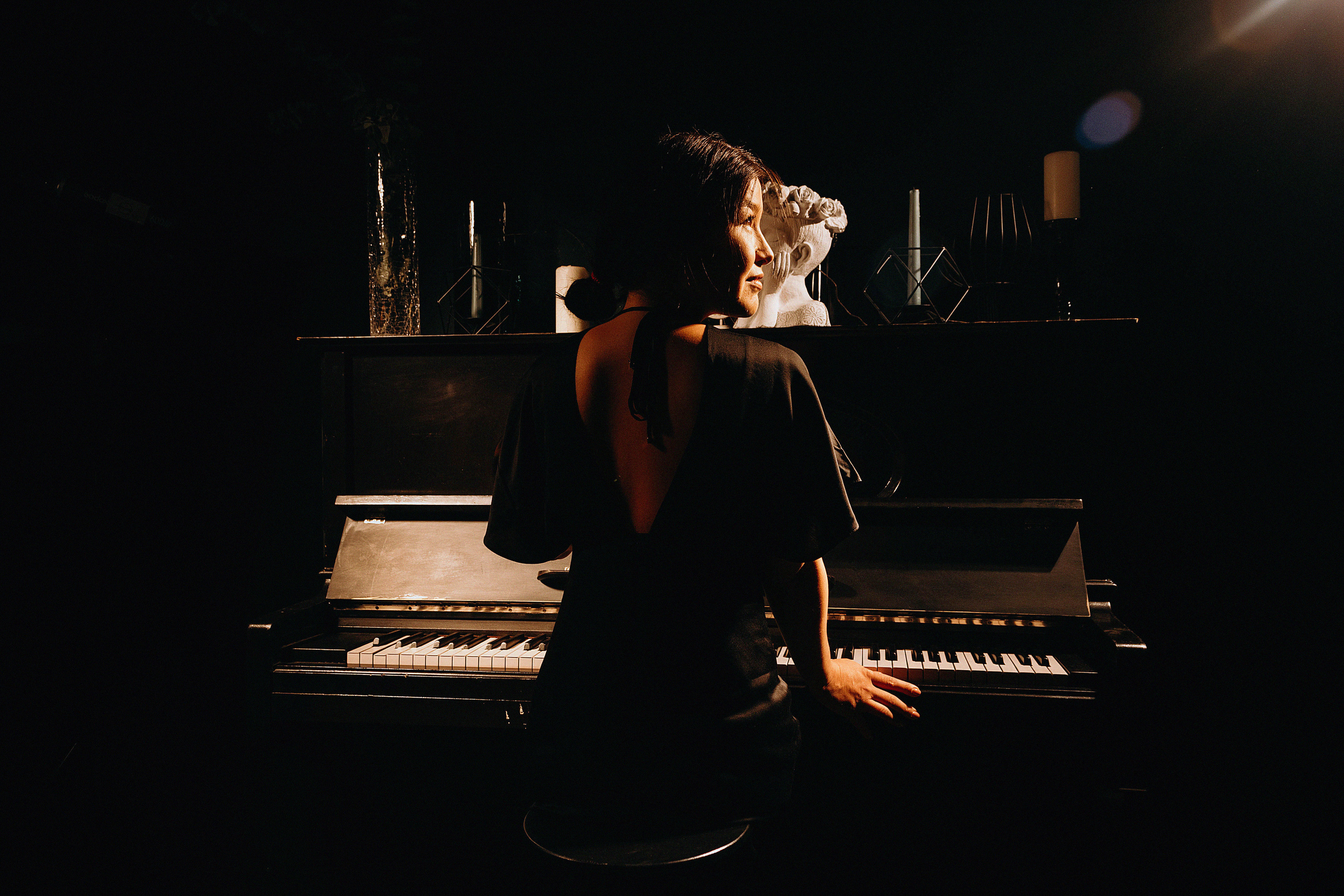 Фотосессия Данары в фотостудии Пространство. Свадебный, семейный и портретный фотограф в Алматы, Костанай