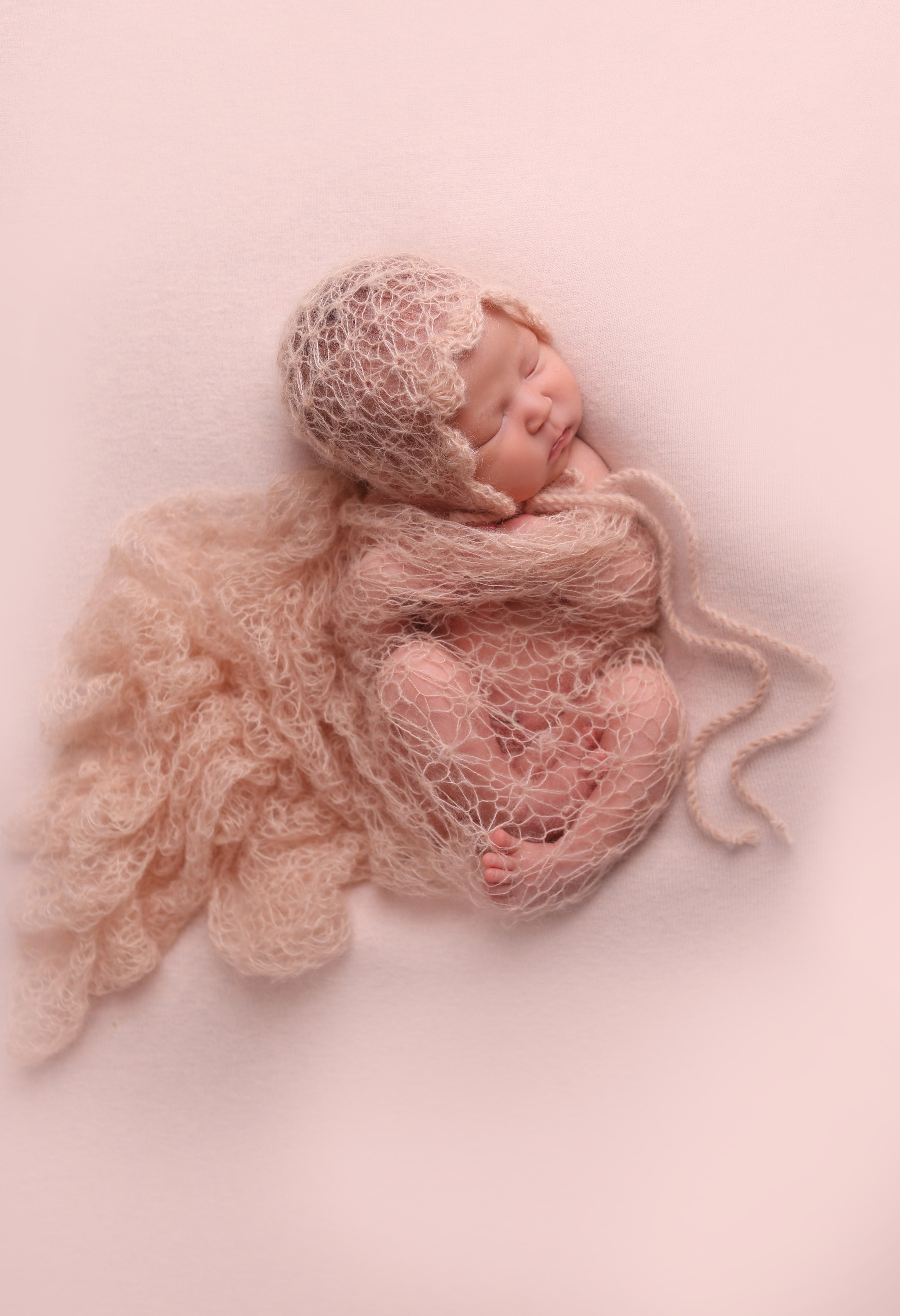 Новорожденные. Нина Зеленева фотограф новорожденных