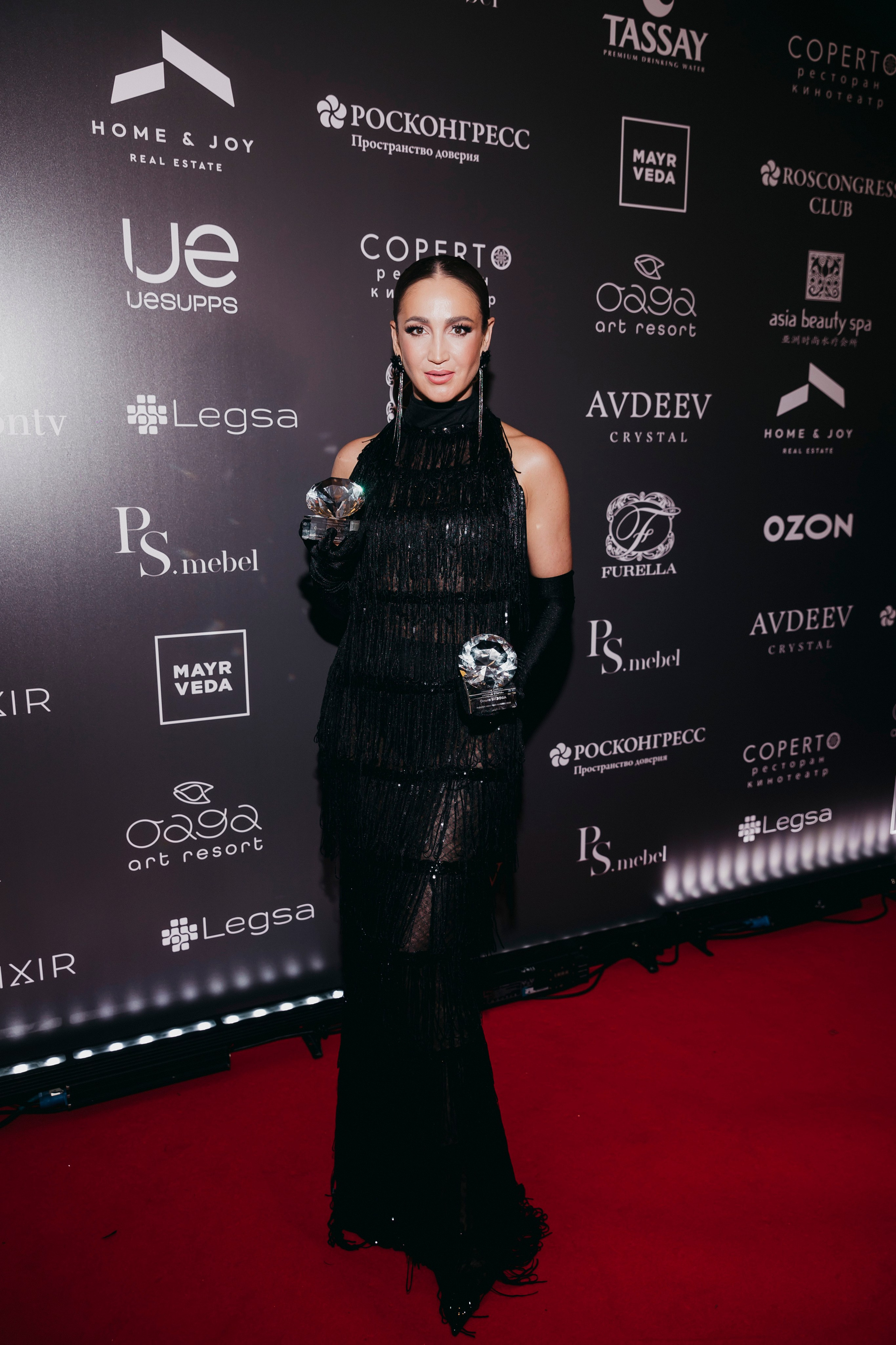 Ольга Бузова на Премии New Year Awards Fashion TV Russia, the Carlton, Moscow