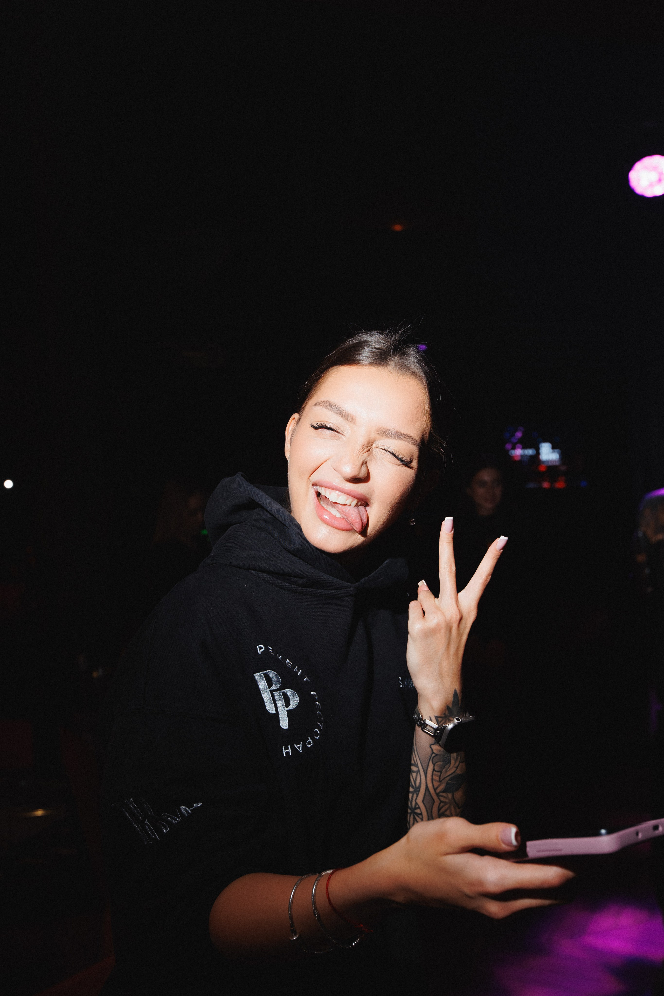 B.DAY PARTY ЖУРНАЛА •G. СВОИ. ФОТООТЧЕТЫ-СОБЫТИЯ-МЕСТА