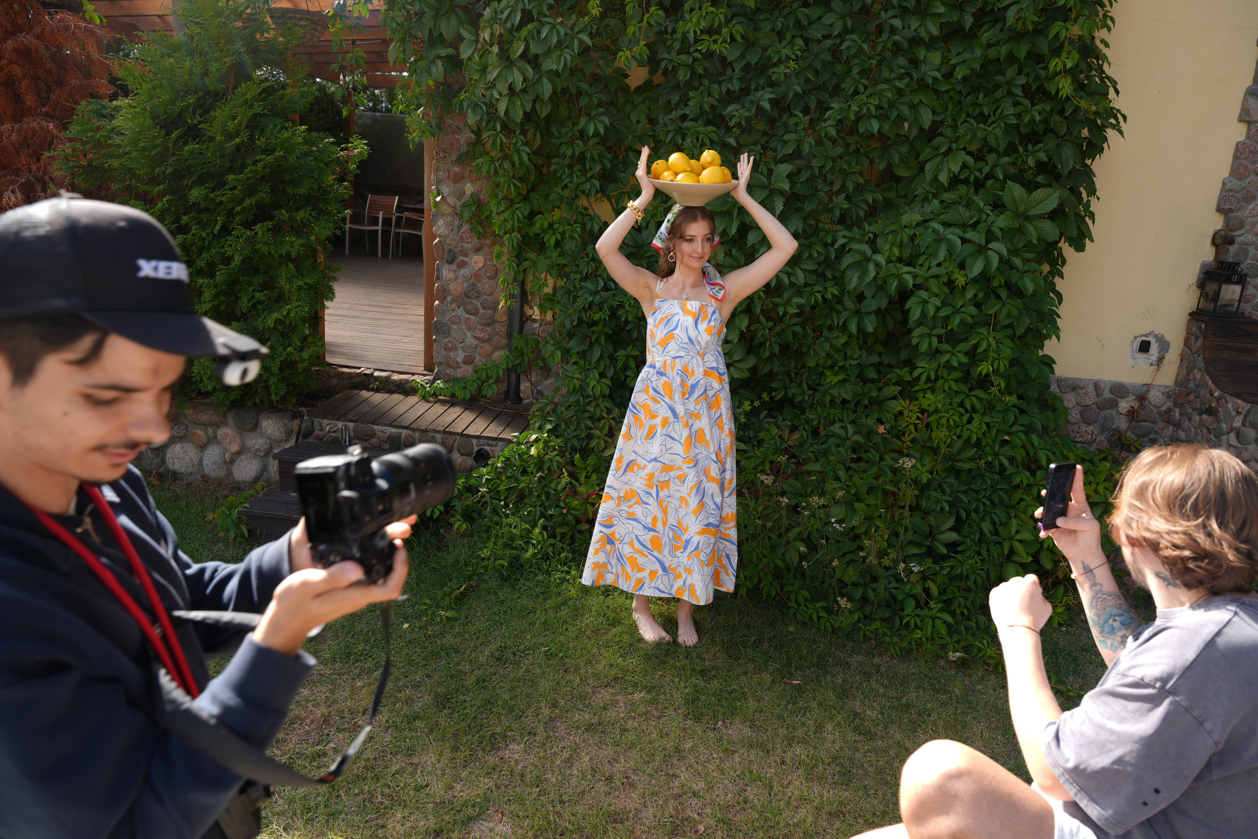 #backstage со съёмок команды в загородном доме. Портретный фотограф в Санкт-Петербурге Дмитриева Наталия