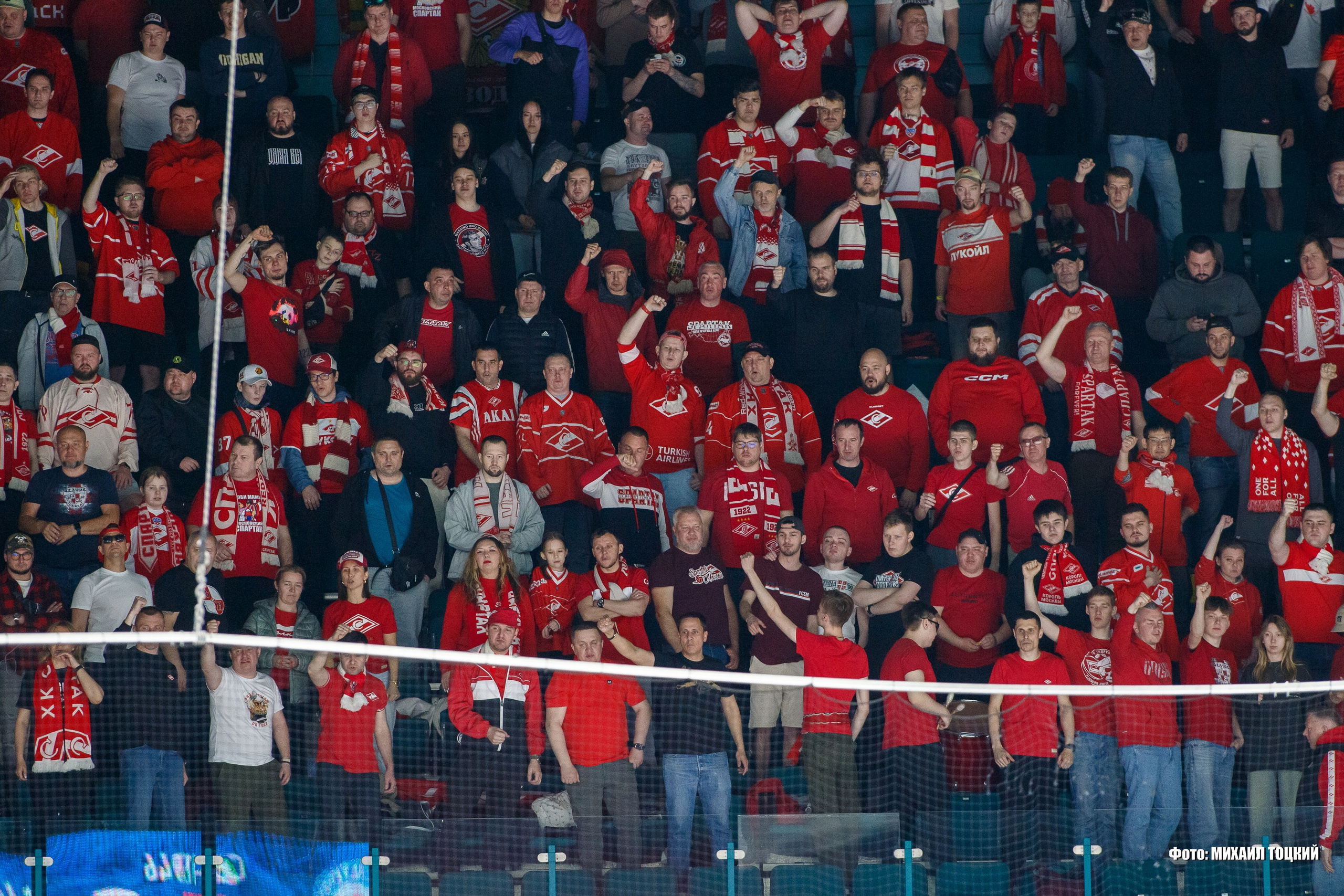 Фоторепортаж Финала Кубка Харламова. СКА-1946 (Санкт-Петербург) — МХК Спартак (Москва). Михаил Тоцкий портретный и репортажный фотограф в Москве