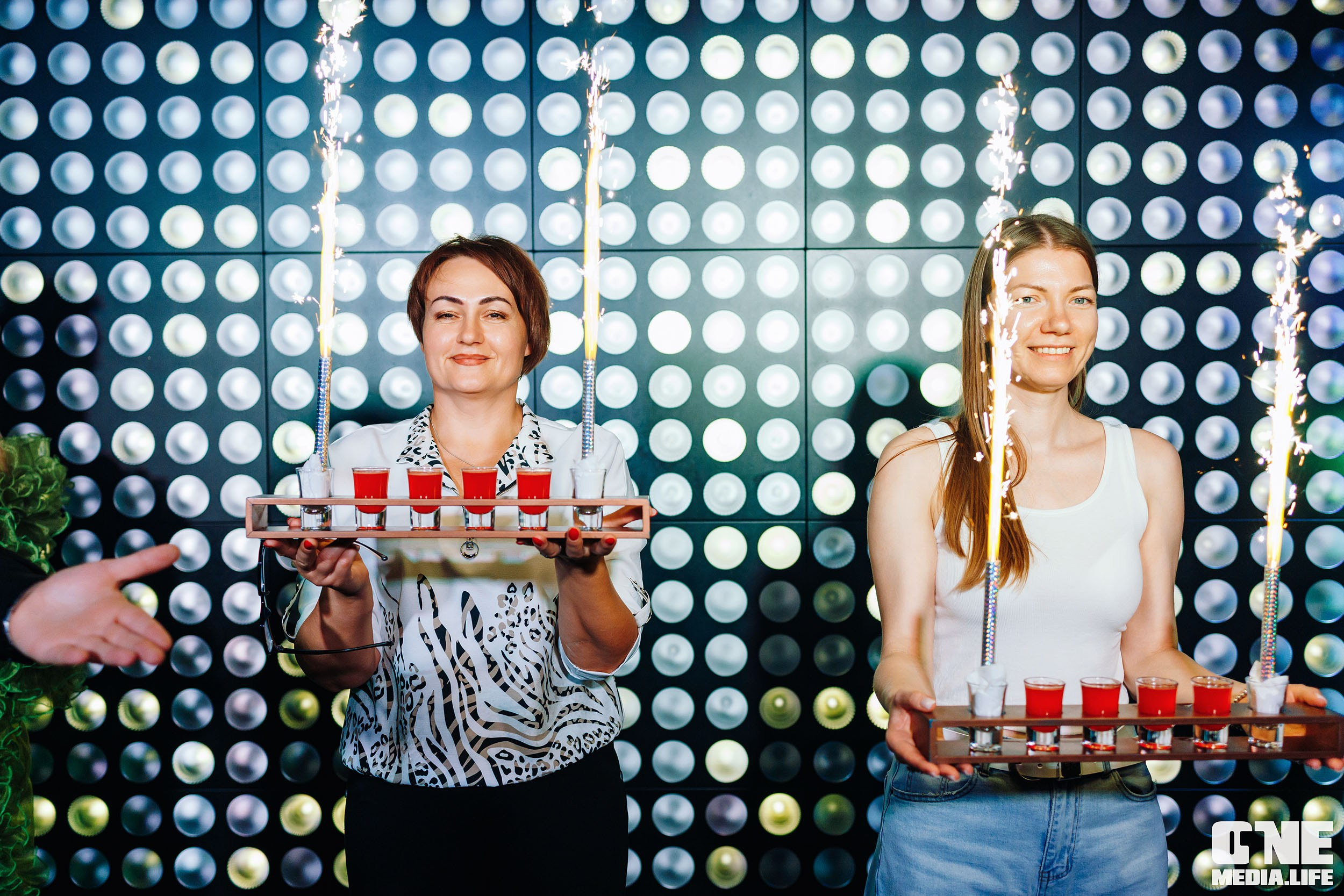 Фоторепортаж из караоке-клуба Эйфория. One Media Life: фоторепортажи, фотоотчеты с мероприятий и заведений