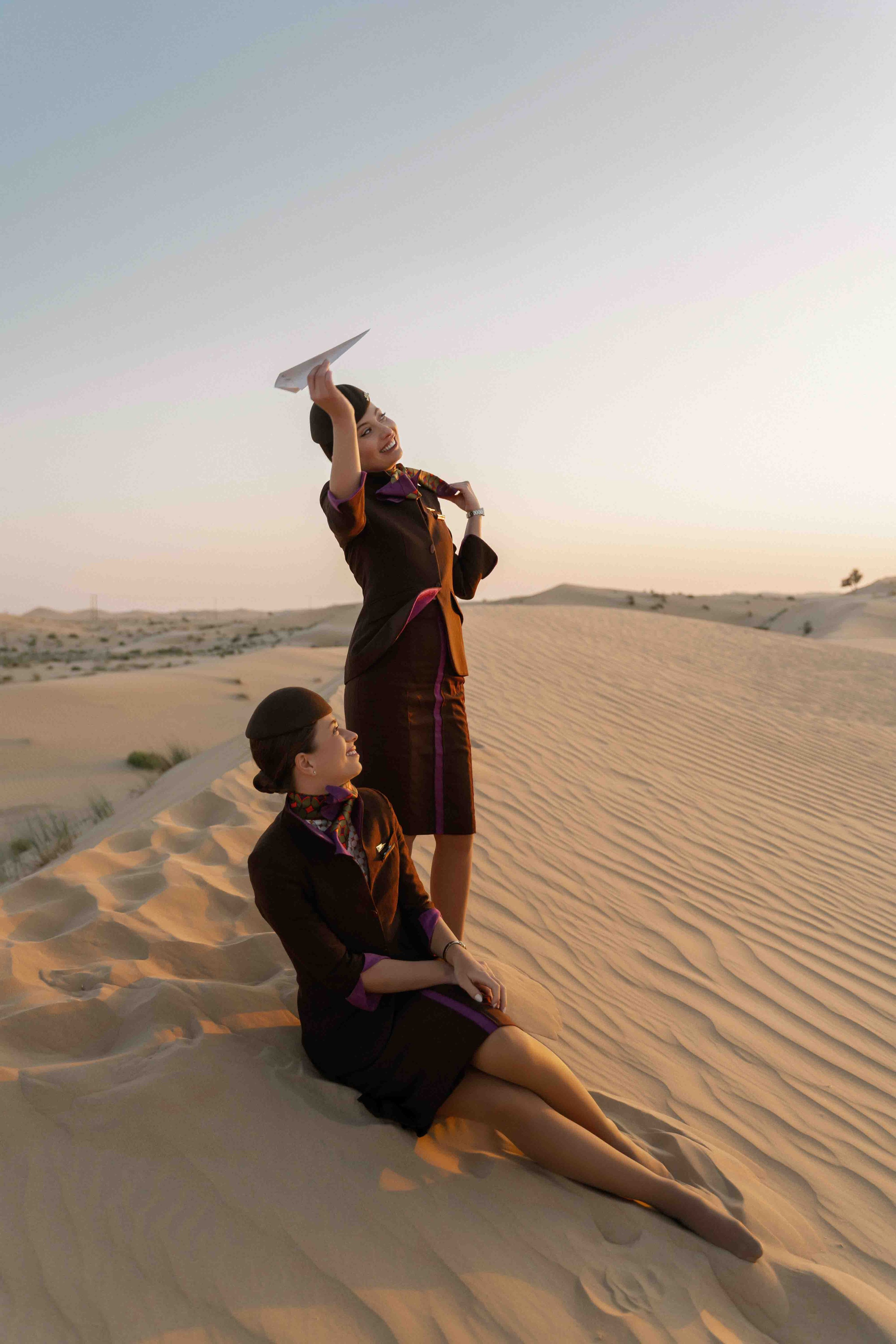 Фотосессия в пустыне ОАЭ с трансфером, выезд из Абу-Даби, Дубая, Фуджейры и других эмиратов. Дорога до пустыни занимает около 1 часа.