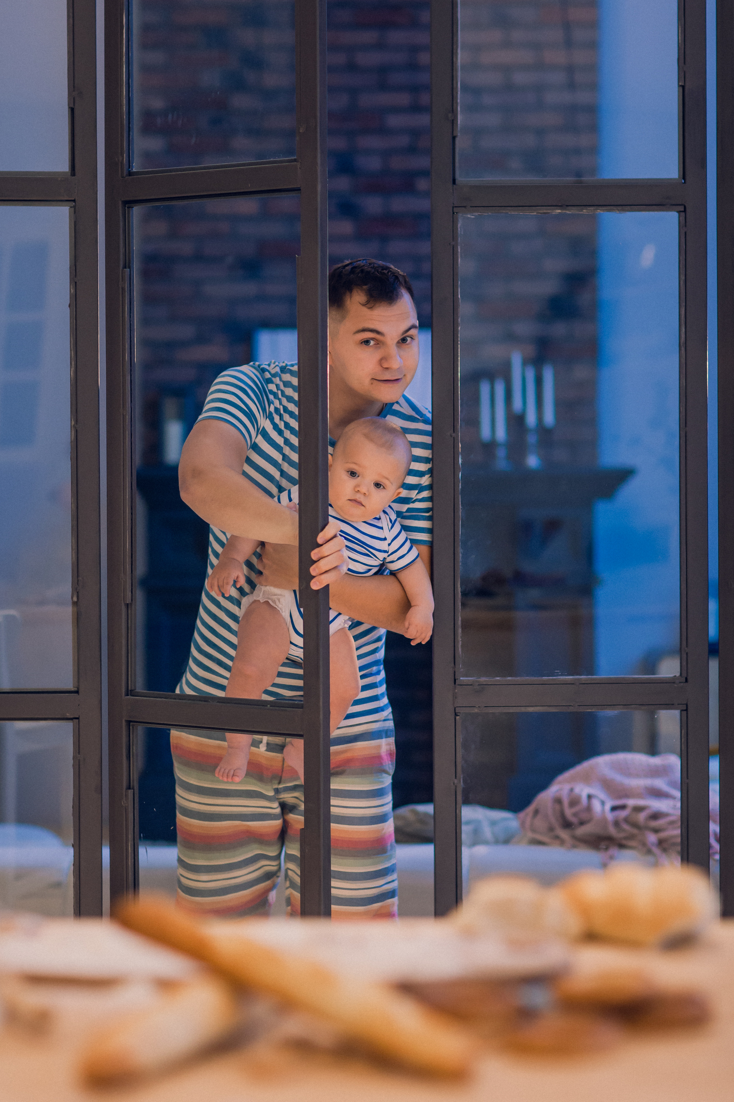 Семейная съемка в студии Mimika. Семейный фотограф в Москве Наталья Чуб, заказать Фотокнигу