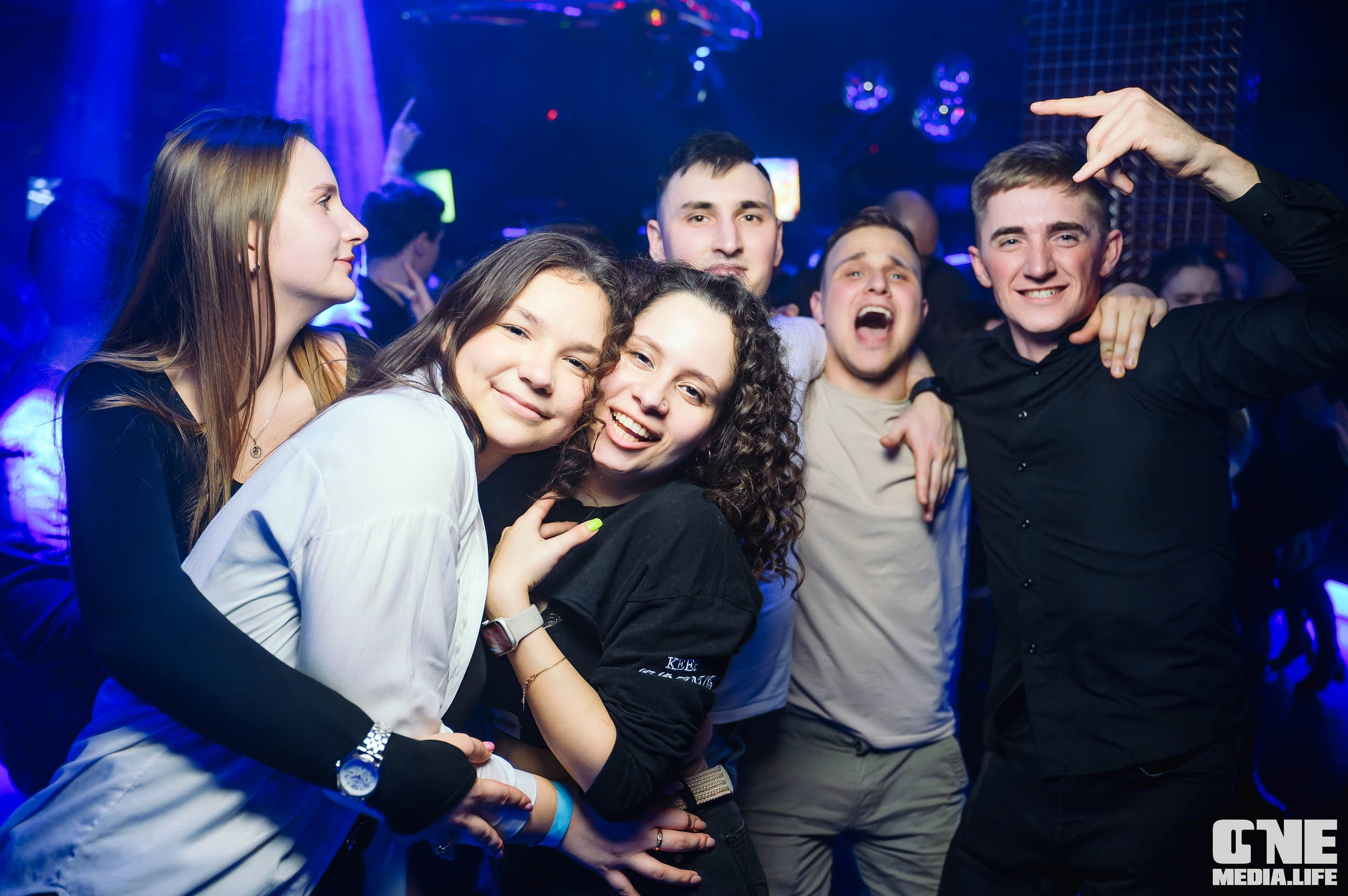 Фотоотчет с тусовки в РК Планета. One Media Life: фоторепортажи, фотоотчеты с мероприятий и заведений