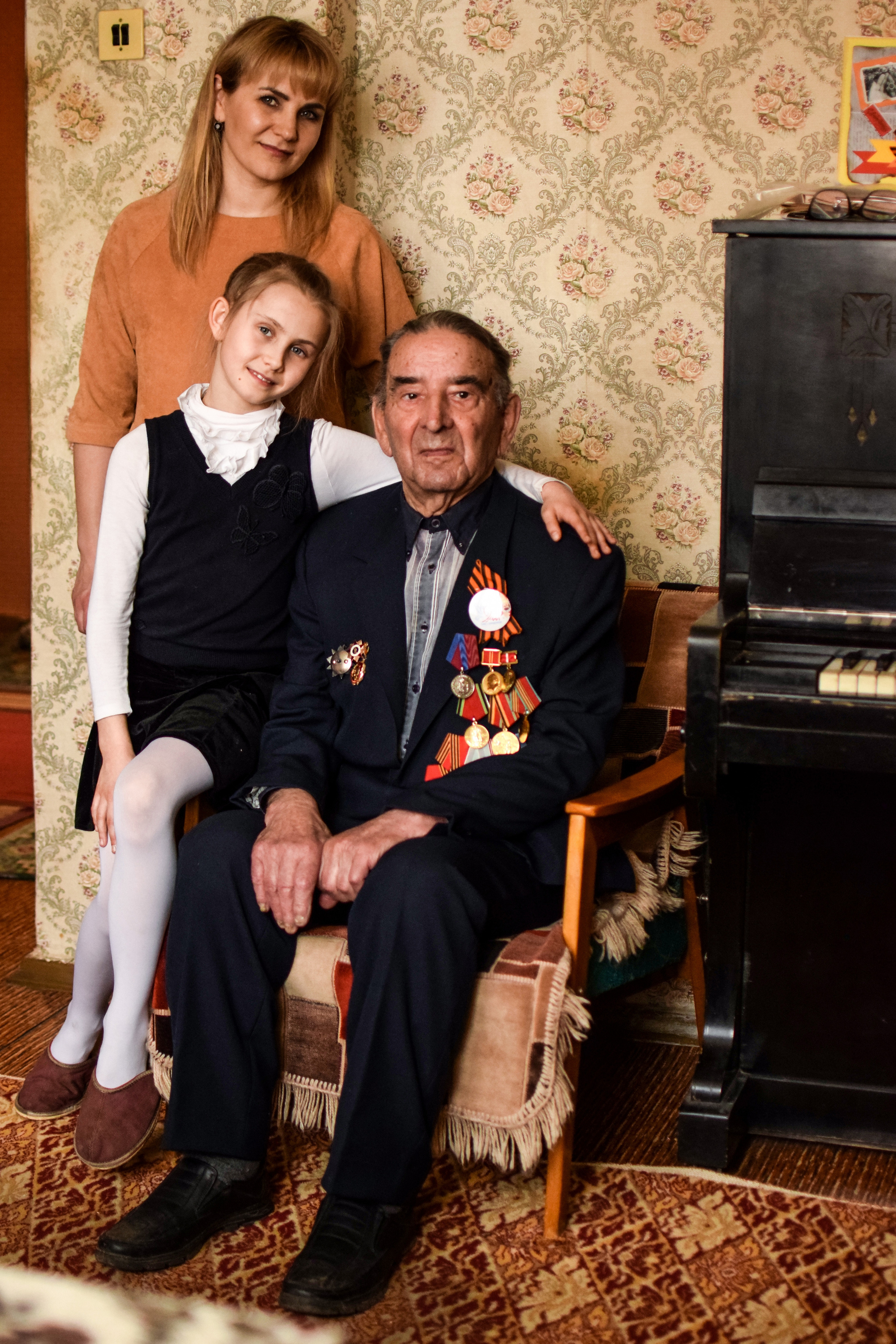 День Победы. Семейный фотограф Щёкино, Тула. От 5000р