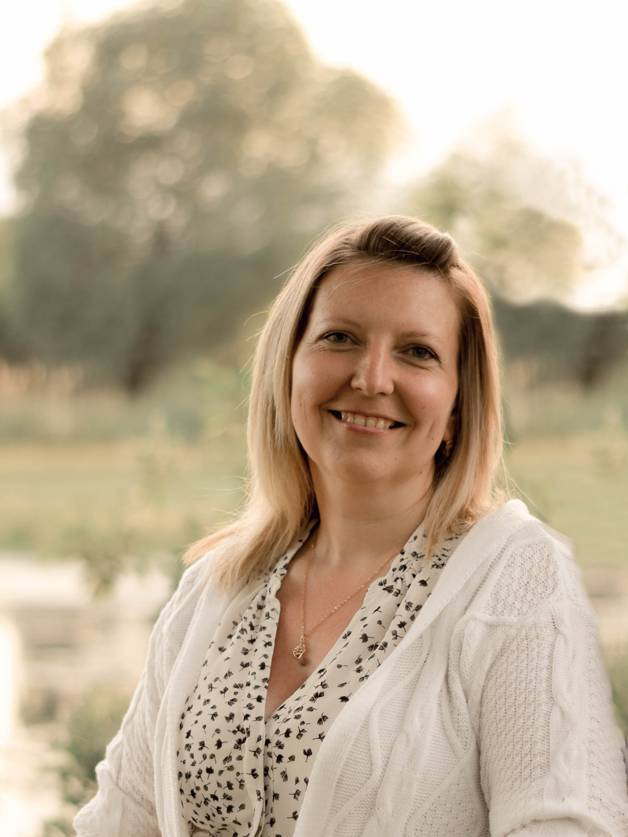 Фотопрогулка большой и дружной семьи Ольги и Сергея. Семейный фотограф Щёкино, Тула. От 5000р