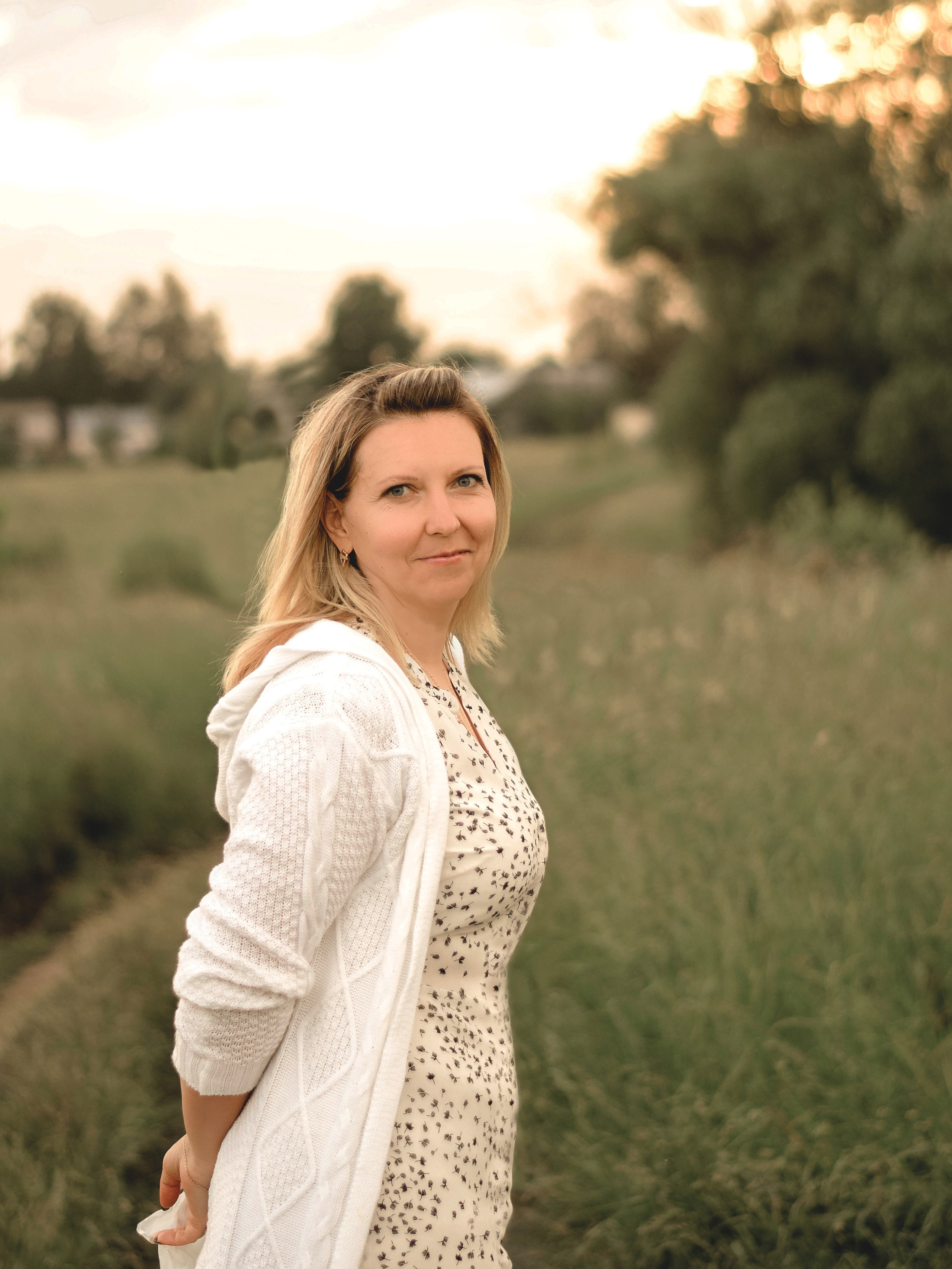 Фотопрогулка большой и дружной семьи Ольги и Сергея. Семейный фотограф Щёкино, Тула. От 5000р