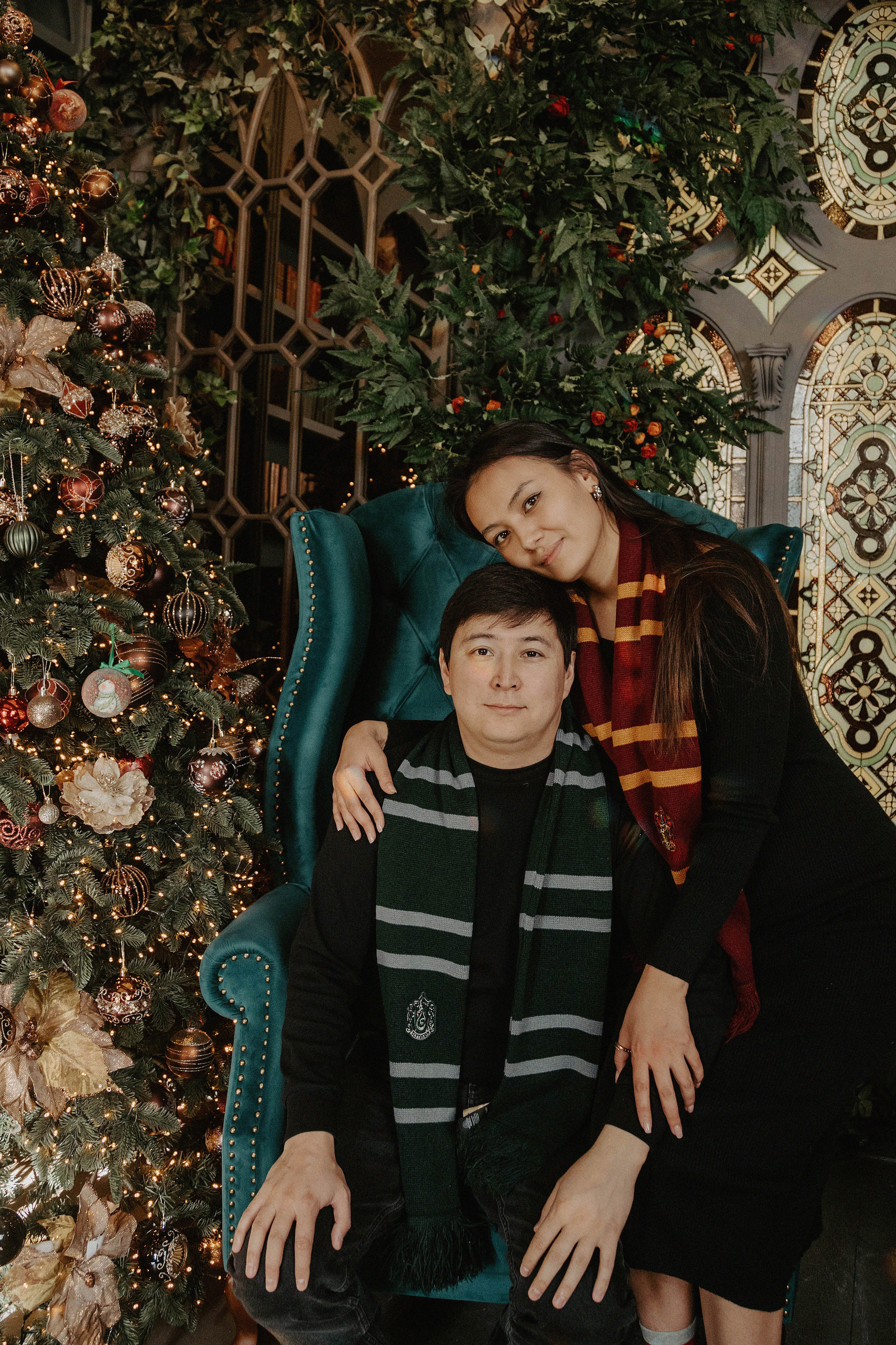 Семейная фотосессия Бахыт, Алем и Берика в фотостудии 2Stula. Свадебный, семейный и портретный фотограф в Алматы, Костанай