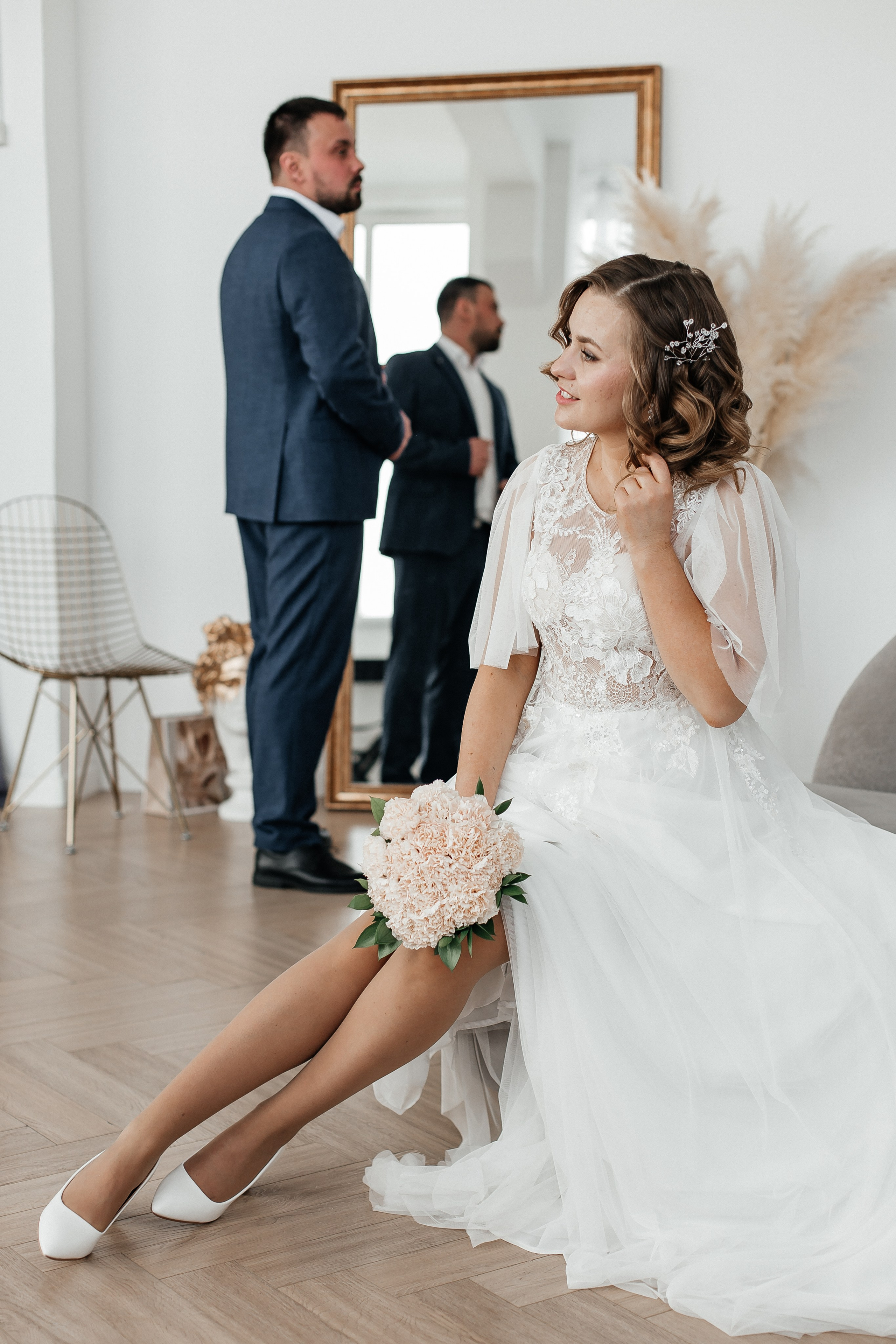 Фотостудии и пространства Перми для свадебной фотосессии. Свадебный фотограф Пермь